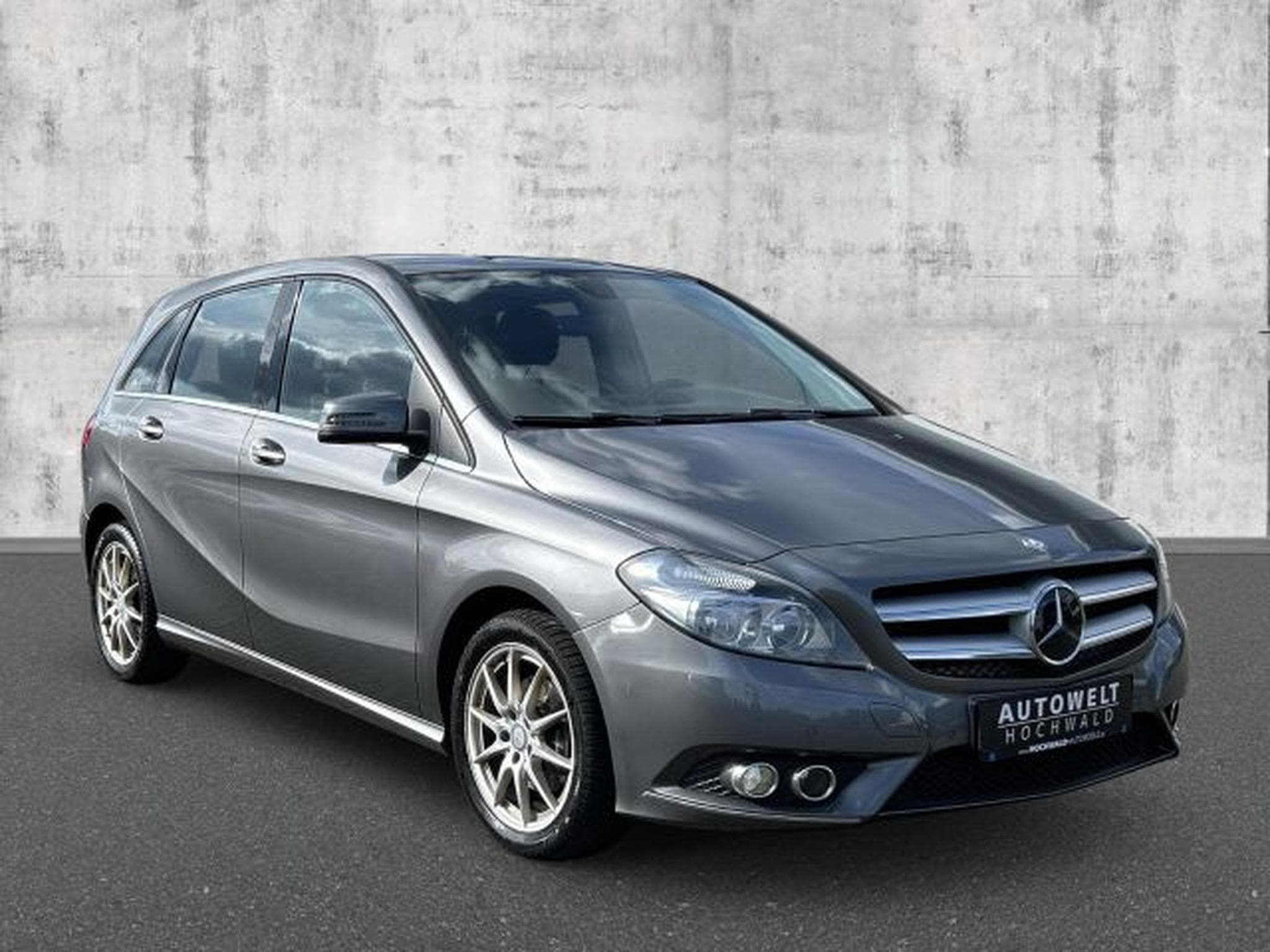 Mercedes B 200 B 200 BlueEfficiency NAVI LED Sportpaket SHZG (2014) - Photo 7
