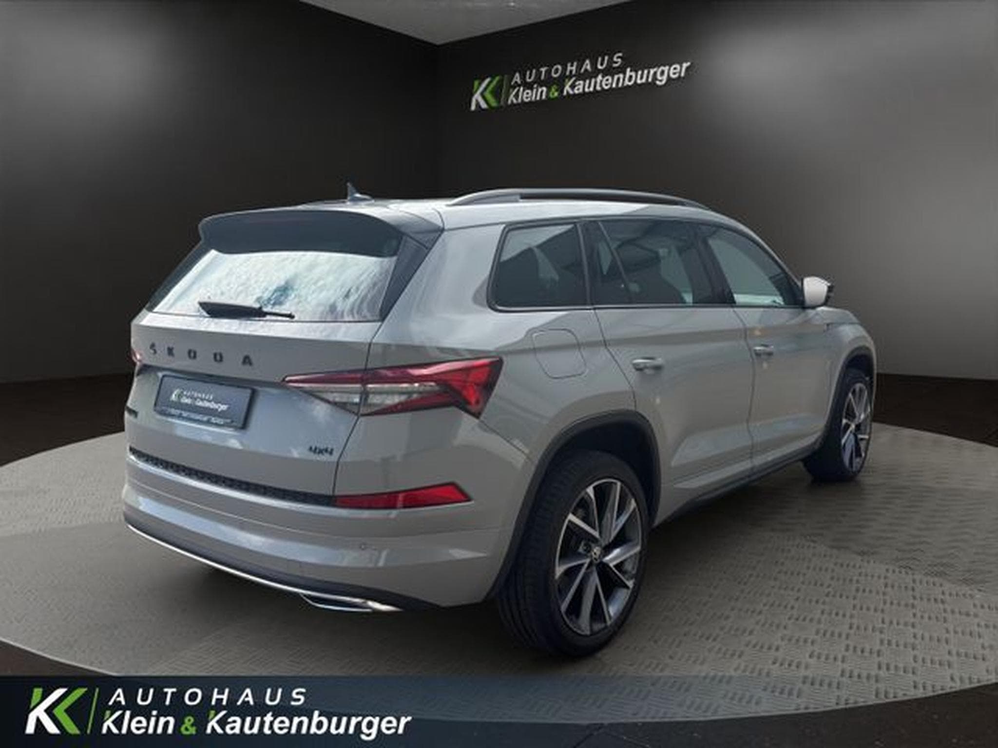 Skoda Kodiaq Kodiaq 2.0TDI Sportline 4x4+AHK+VIRTUAL+SITZBELÜ (2023) - Photo 5
