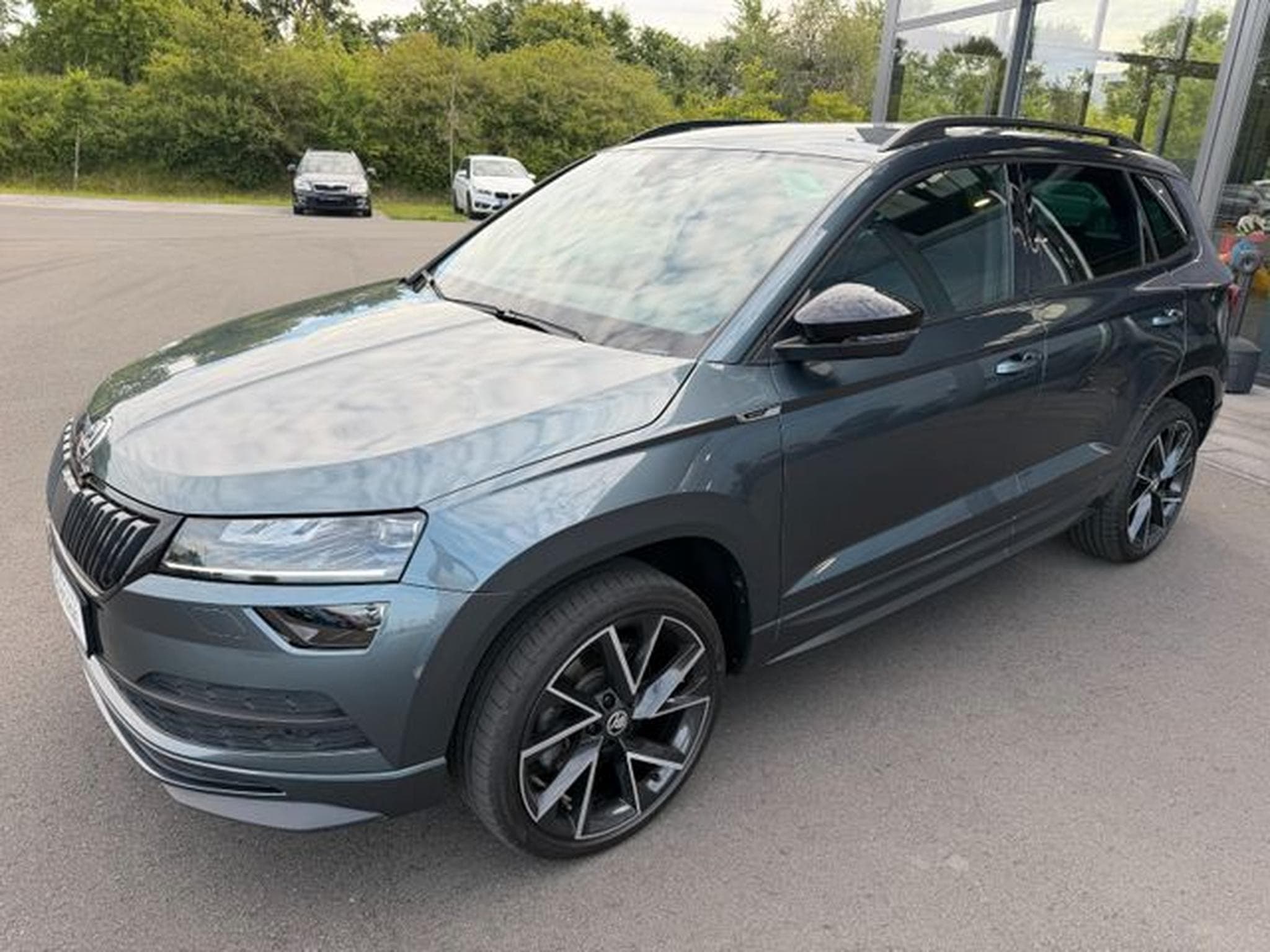 Skoda Karoq Karoq 1.5TSI DSG Sportline 19" Kam Key Virtual (2021) - Photo 2