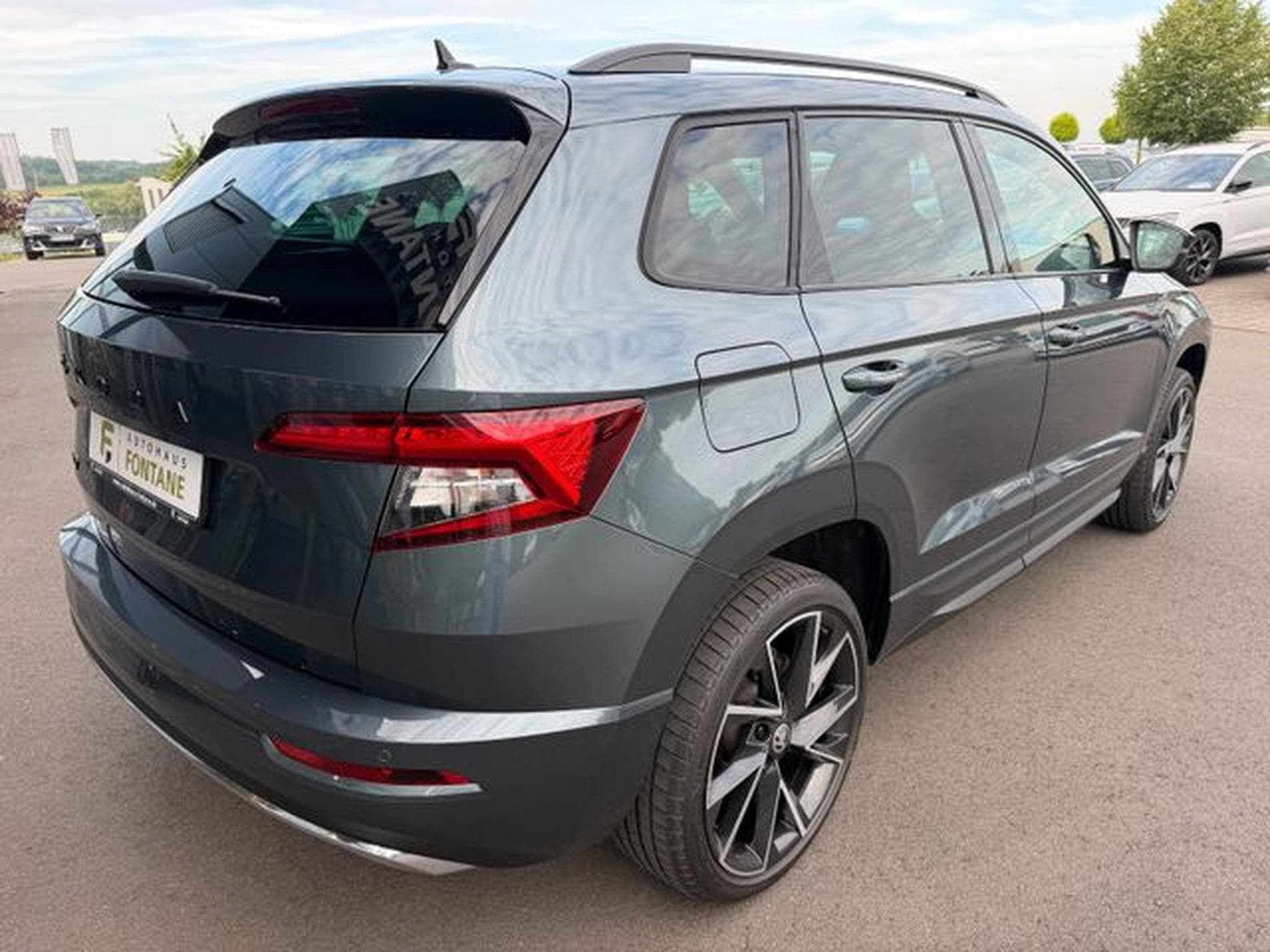 Skoda Karoq Karoq 1.5TSI DSG Sportline 19" Kam Key Virtual (2021) - Photo 6