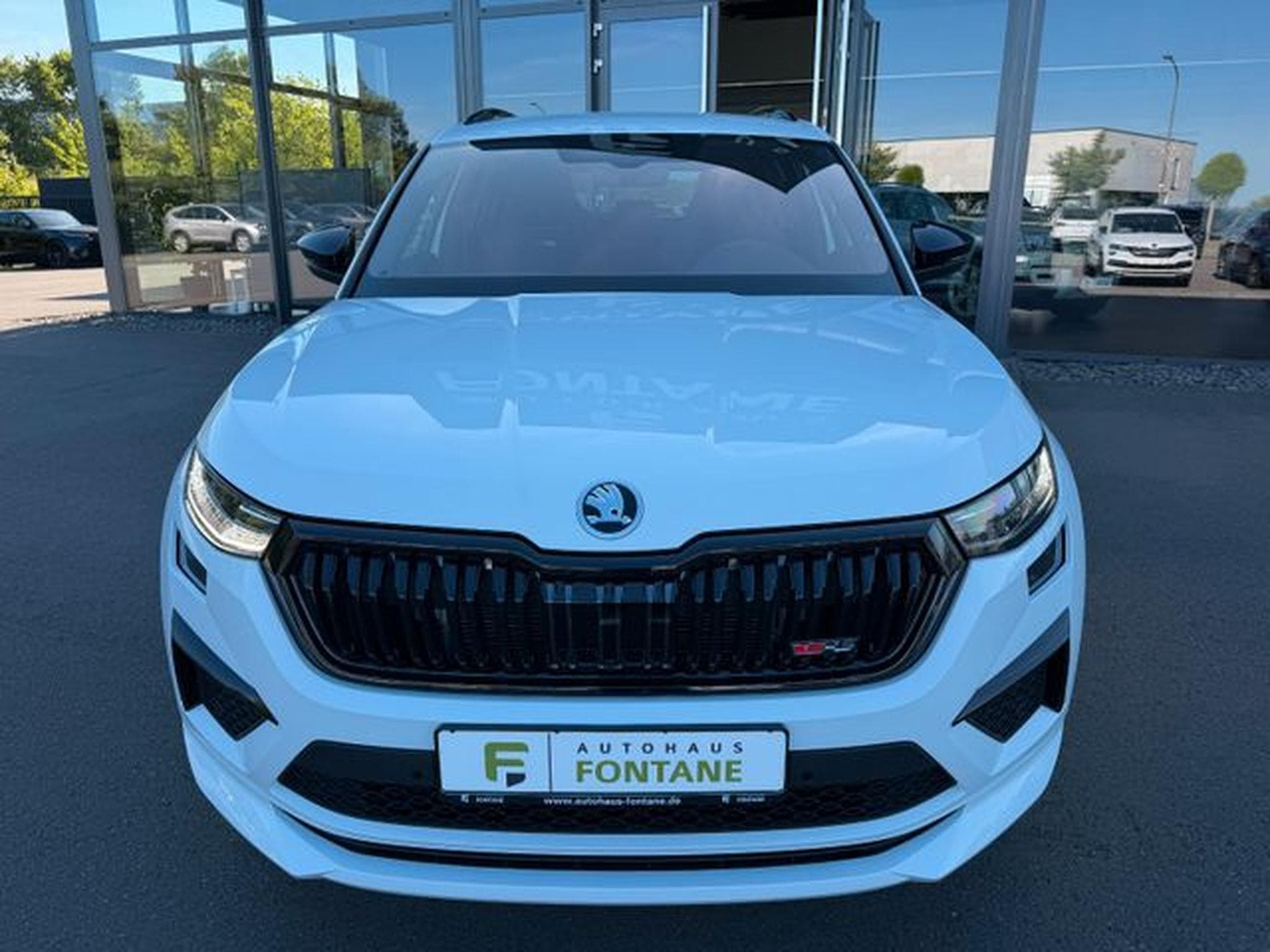 Skoda Kodiaq Kodiaq 2,0TSi RS 4x4 Canton Columbus Matrix ACC (2024) - Photo 2