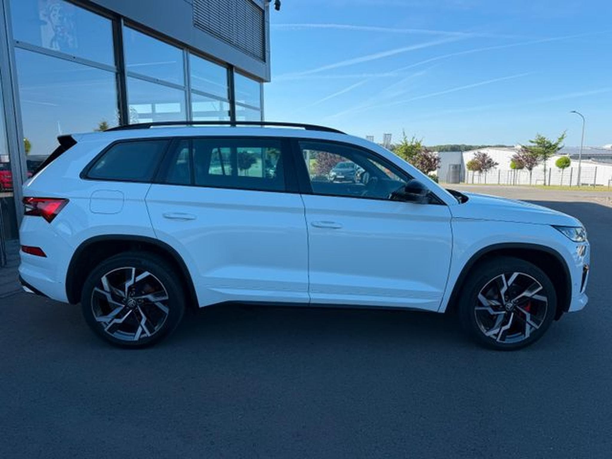 Skoda Kodiaq Kodiaq 2,0TSi RS 4x4 Canton Columbus Matrix ACC (2024) - Photo 4