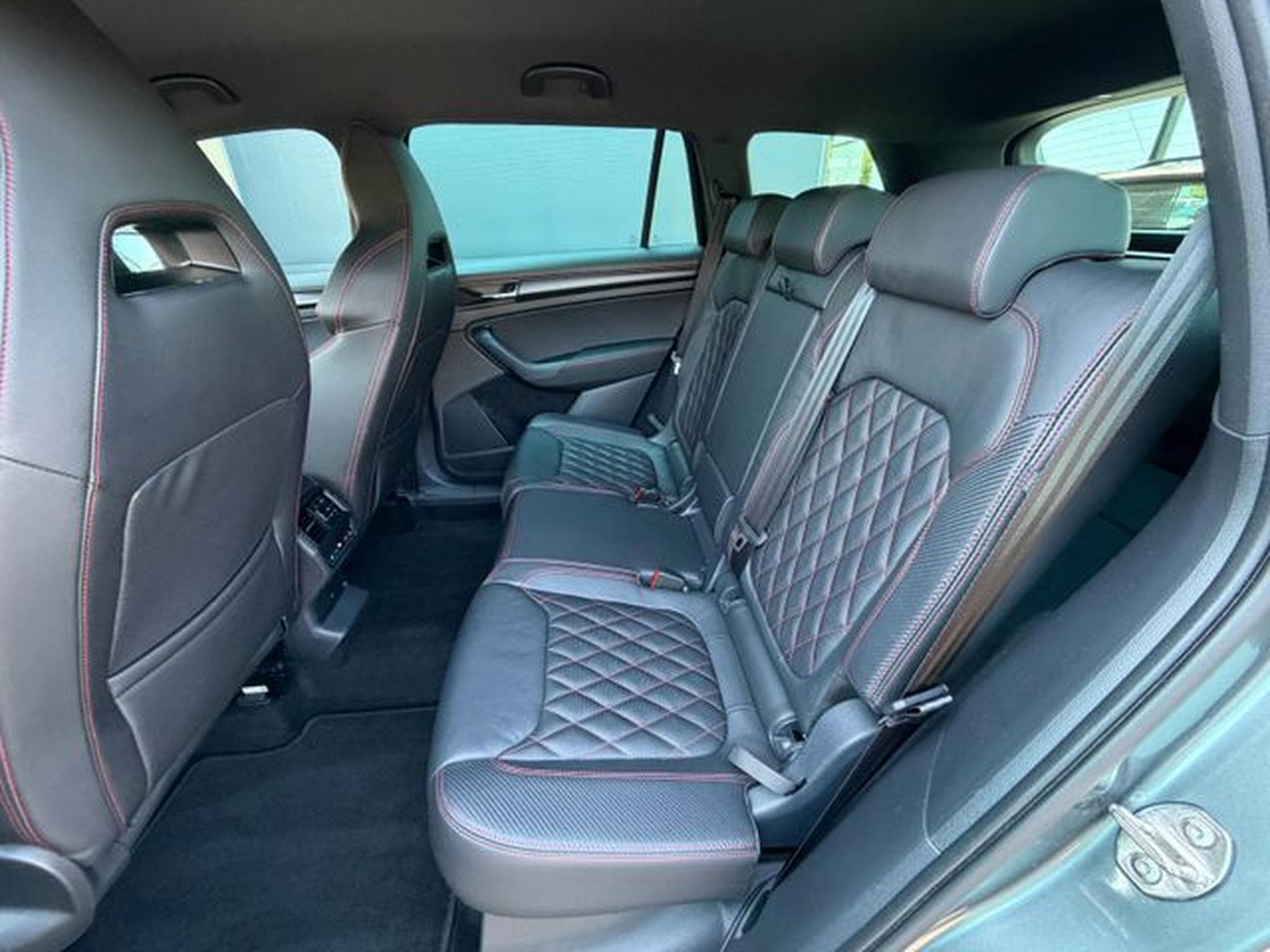 Skoda Kodiaq Kodiaq 2,0TSi RS 4x4 20"Leder+Kühlung Columbus (2022) - Photo 11