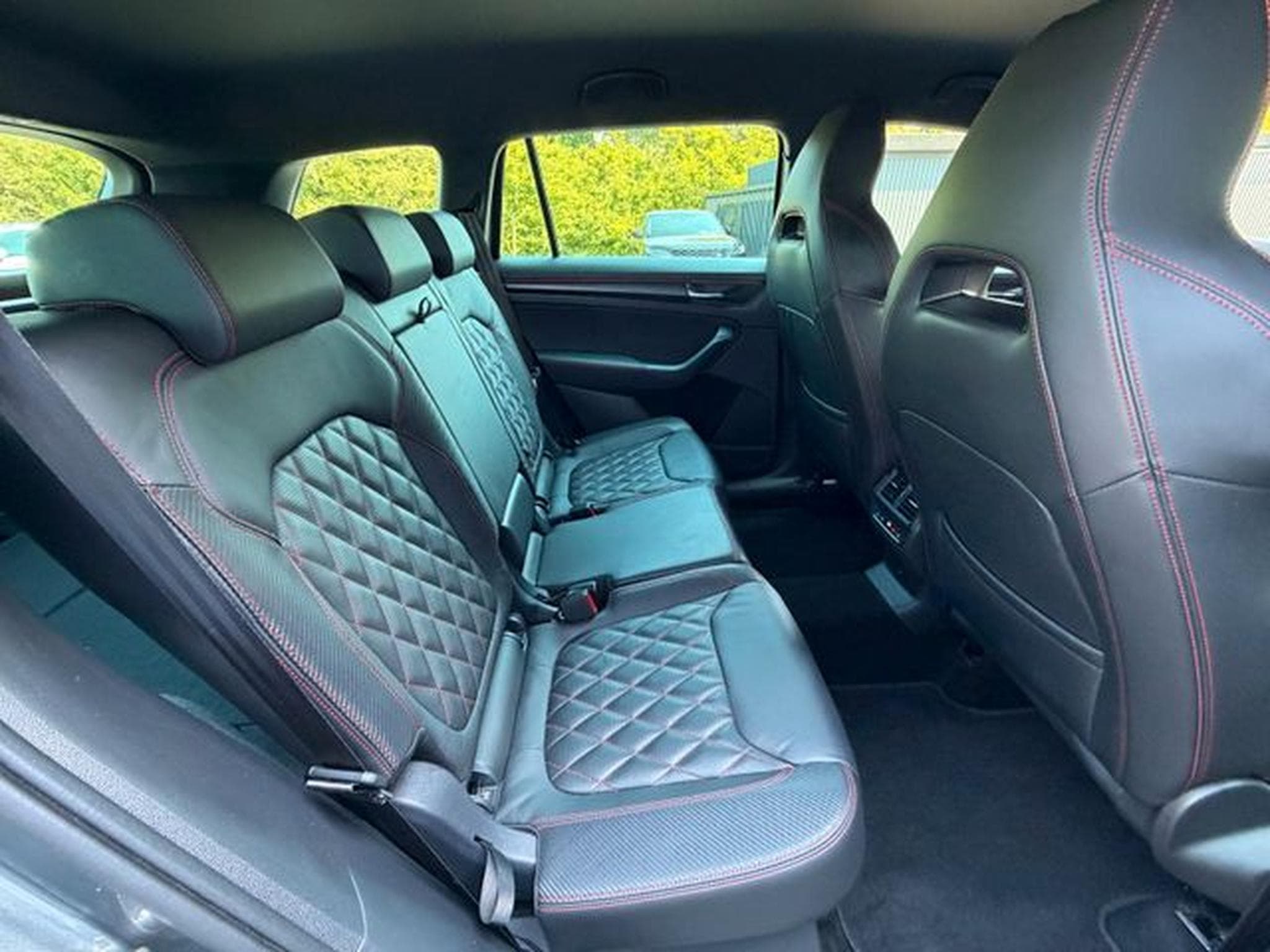 Skoda Kodiaq Kodiaq 2,0TSi RS 4x4 20"Leder+Kühlung Columbus (2022) - Photo 14