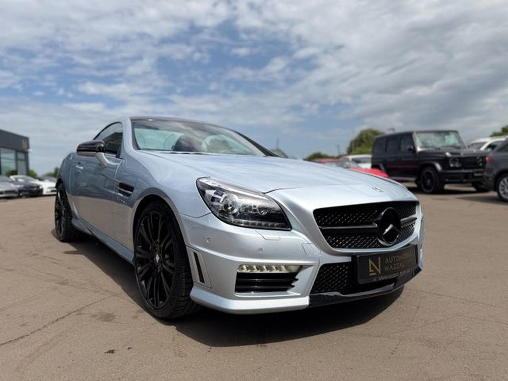 Mercedes SLK 55 AMG SLK 55 AMG*MAGIC-SKY*XENON*AIRSCARF* (2013) - Photo 5