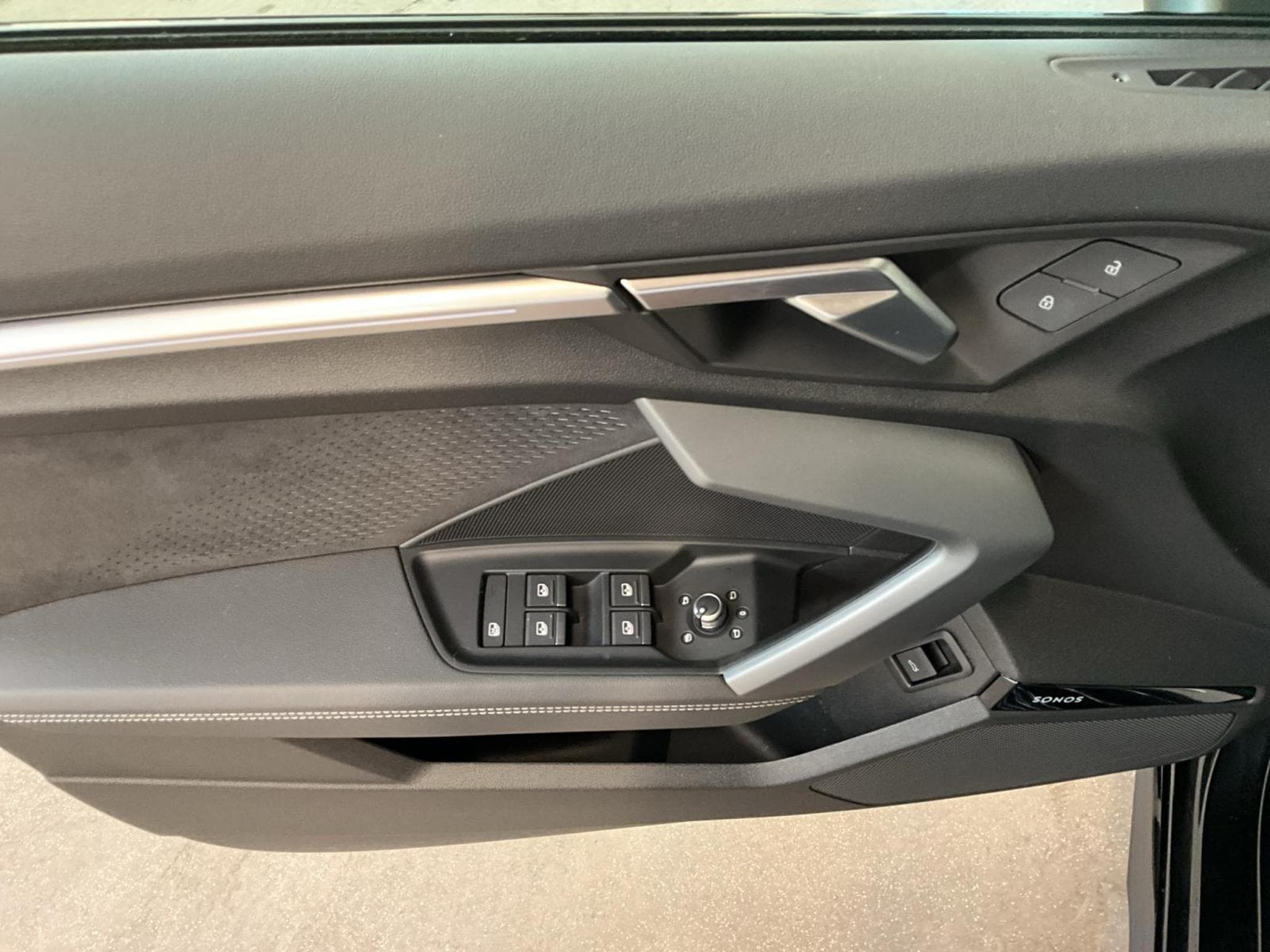 Audi S3 Limo+quattro+S-tronic+Led+P.Navi+P.Confort+Pano+LM19 (2025) - Foto 10