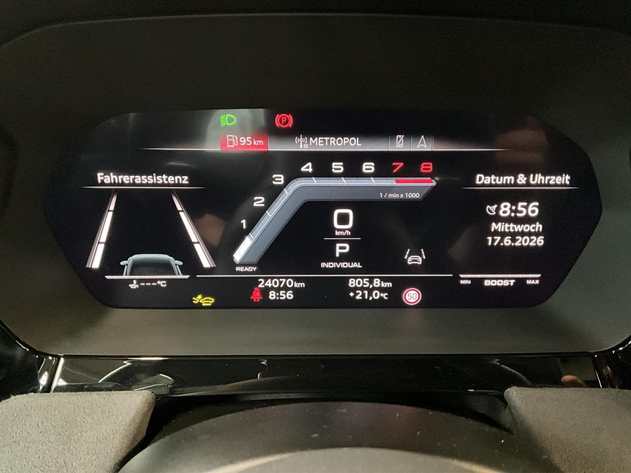 Audi S3 Limo+quattro+S-tronic+Led+P.Navi+P.Confort+Pano+LM19 (2025) - Foto 13