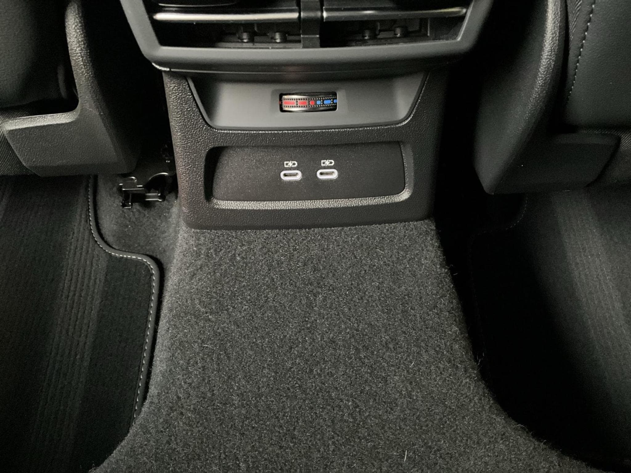 Audi S3 Limo+quattro+S-tronic+Led+P.Navi+P.Confort+Pano+LM19 (2025) - Foto 21