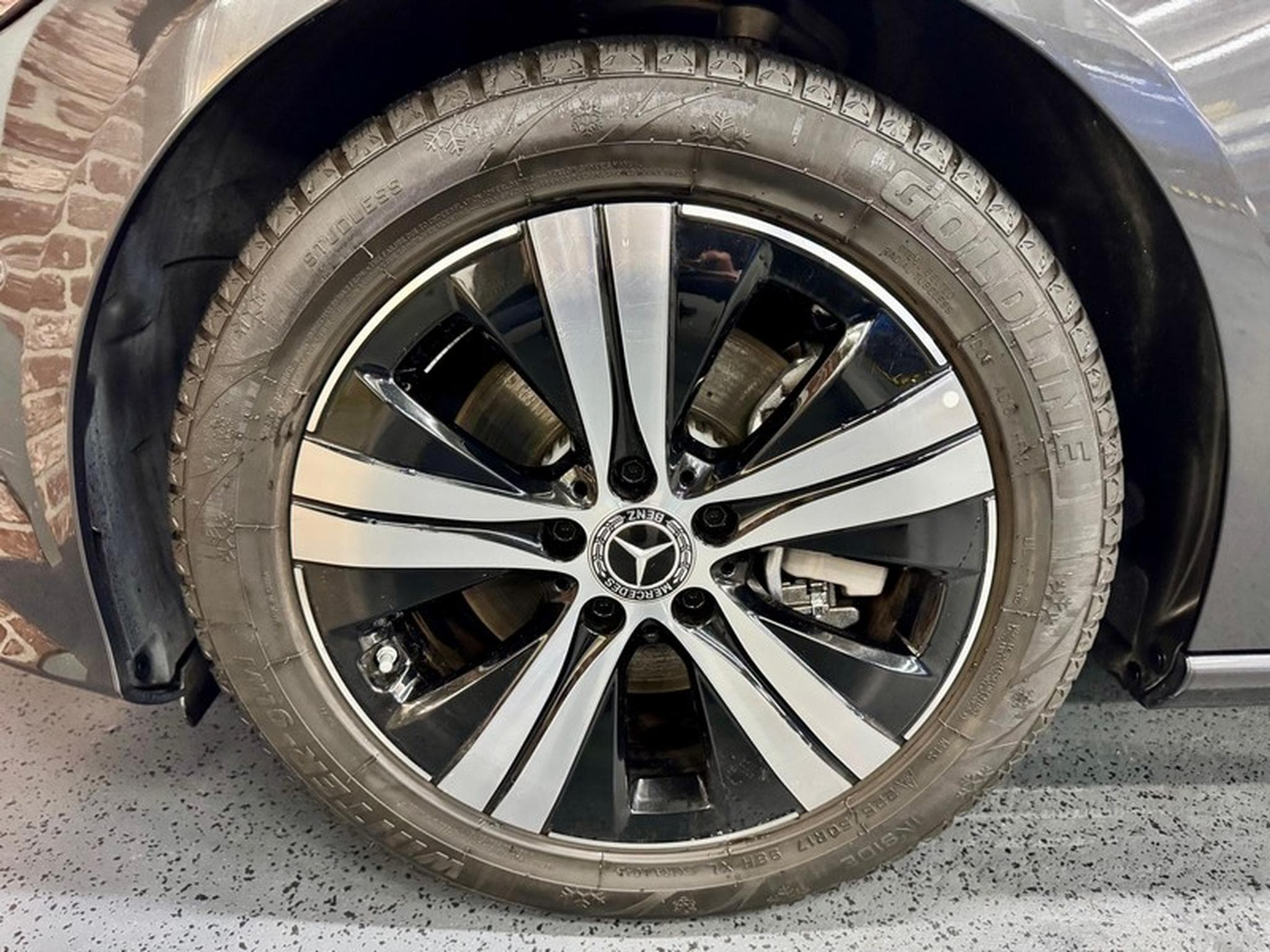 Mercedes C 200 C 200d Break 2.0 163cv Auto AVANTGARDE (2024) - Foto 3