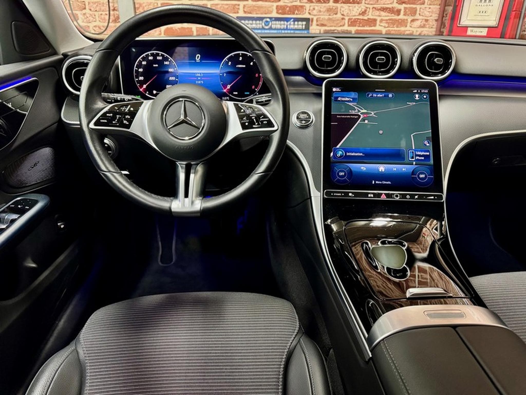 Mercedes C 200 C 200d Break 2.0 163cv Auto AVANTGARDE (2024) - Foto 4