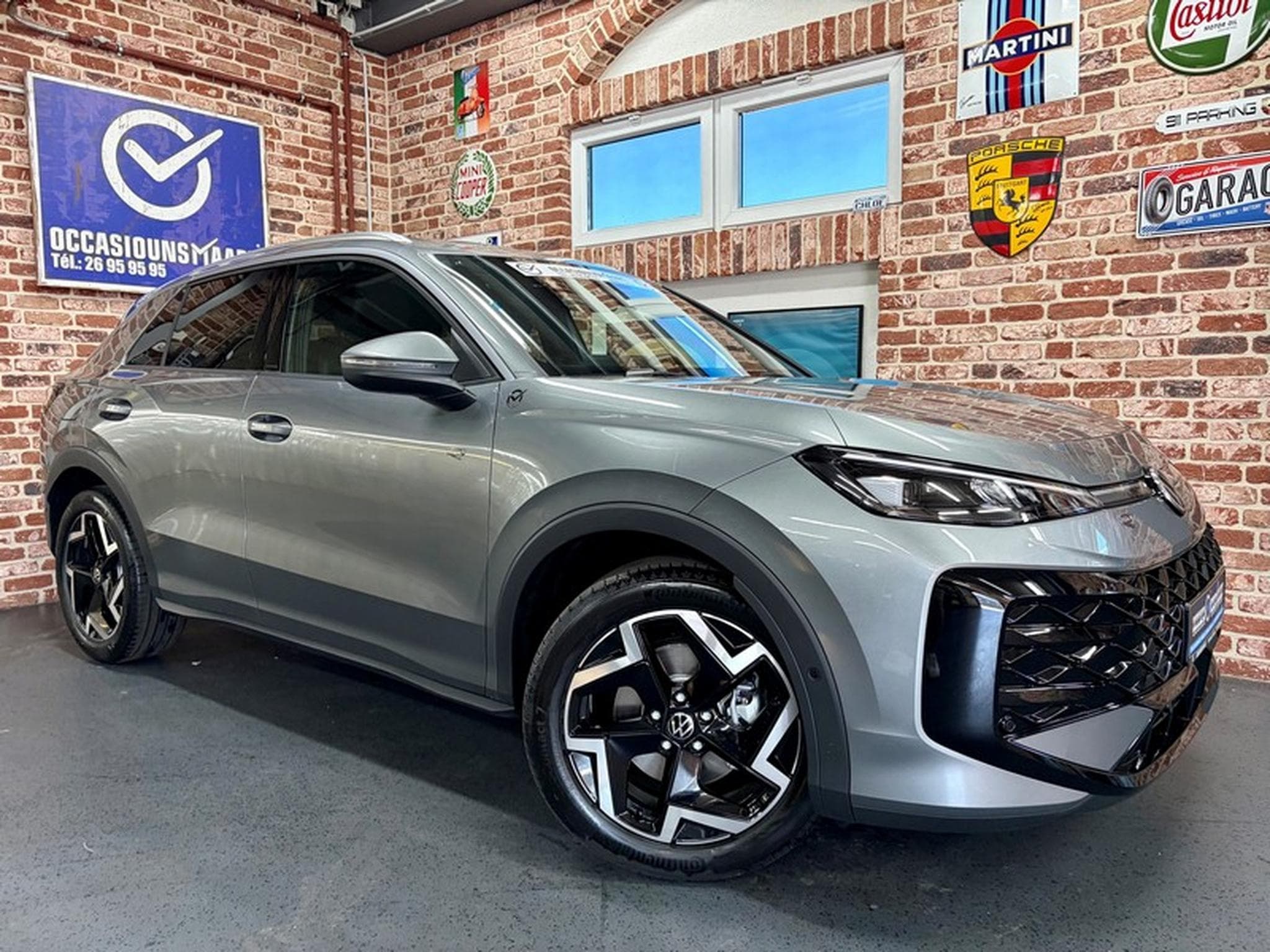 VW T-Roc T-Roc 1.5 eTSI 150cv Hyb-Ess R-LINE (2026) - Foto 1