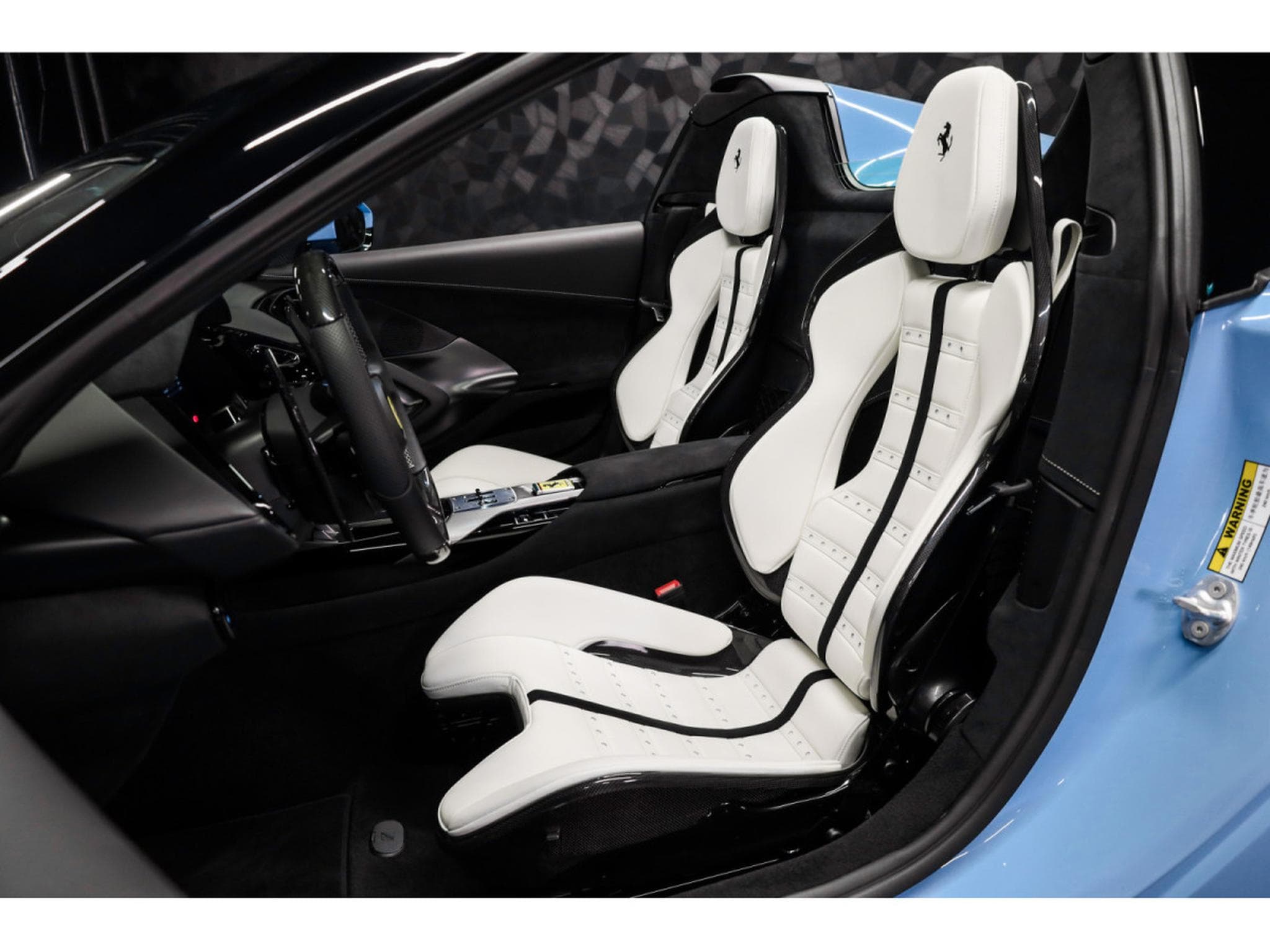 Ferrari 12Cilindri Spider 6.5 V12 - AZZURRO LA PLATA EXTRARANGE (2026) - Foto 10