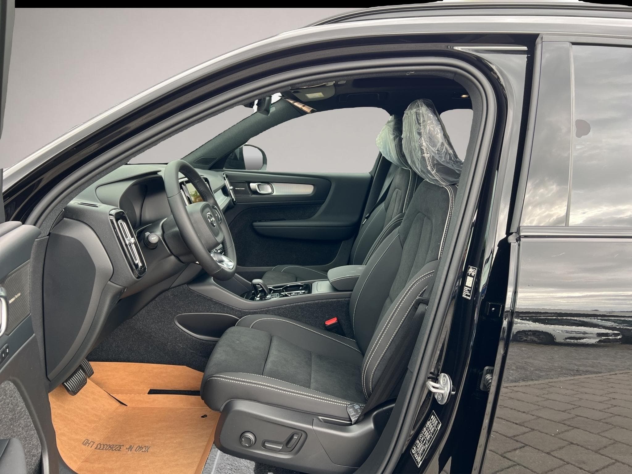 Volvo XC40 (2025) - Foto 7