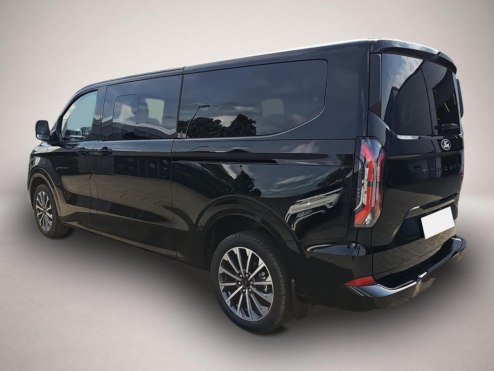 Ford Tourneo (2026) - Foto 5