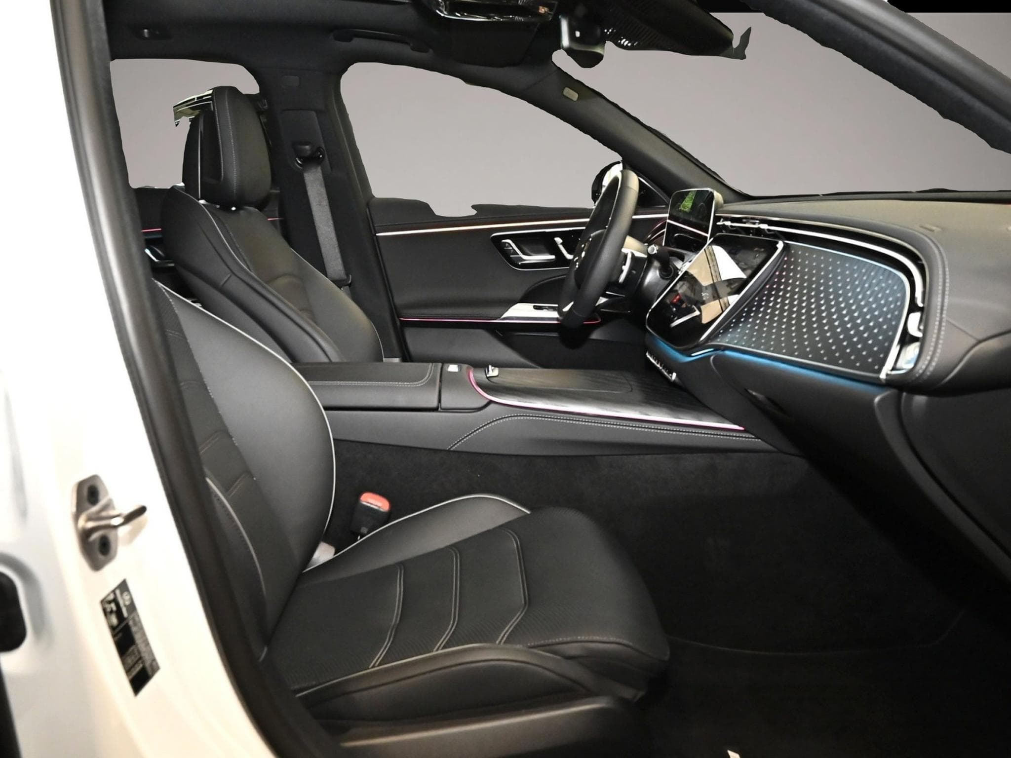 Mercedes 300 (2025) - Foto 2