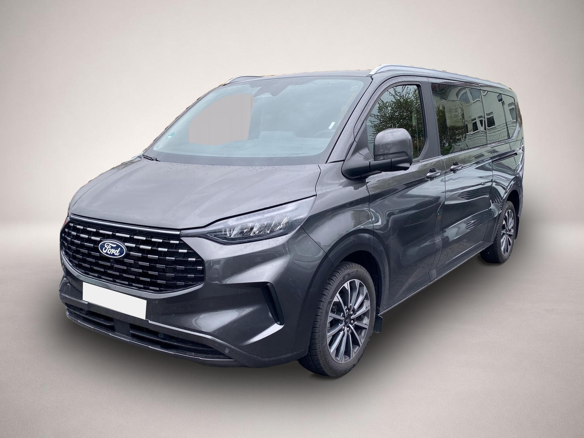 Ford Tourneo (2025) - Foto 1