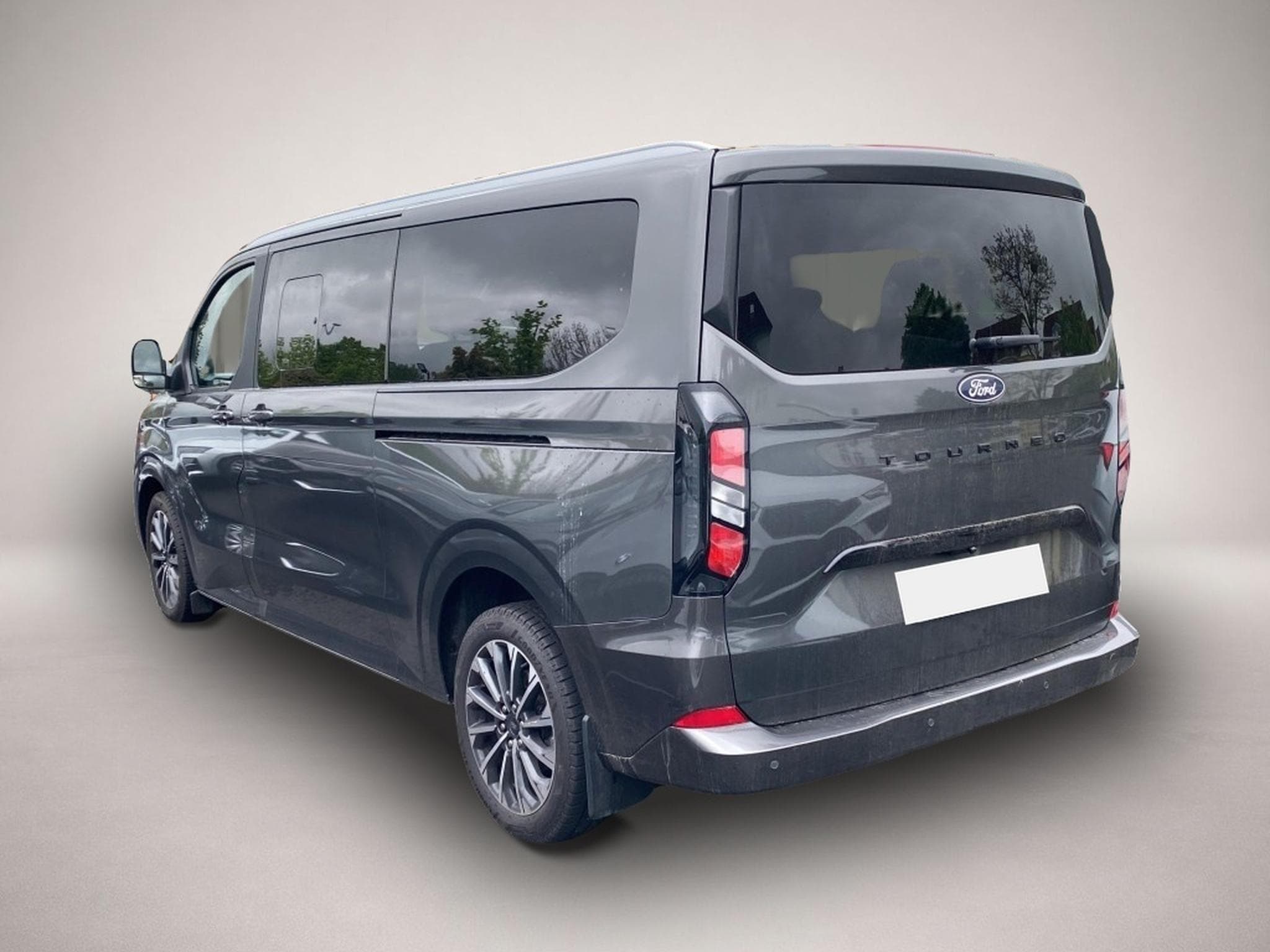 Ford Tourneo (2025) - Foto 3
