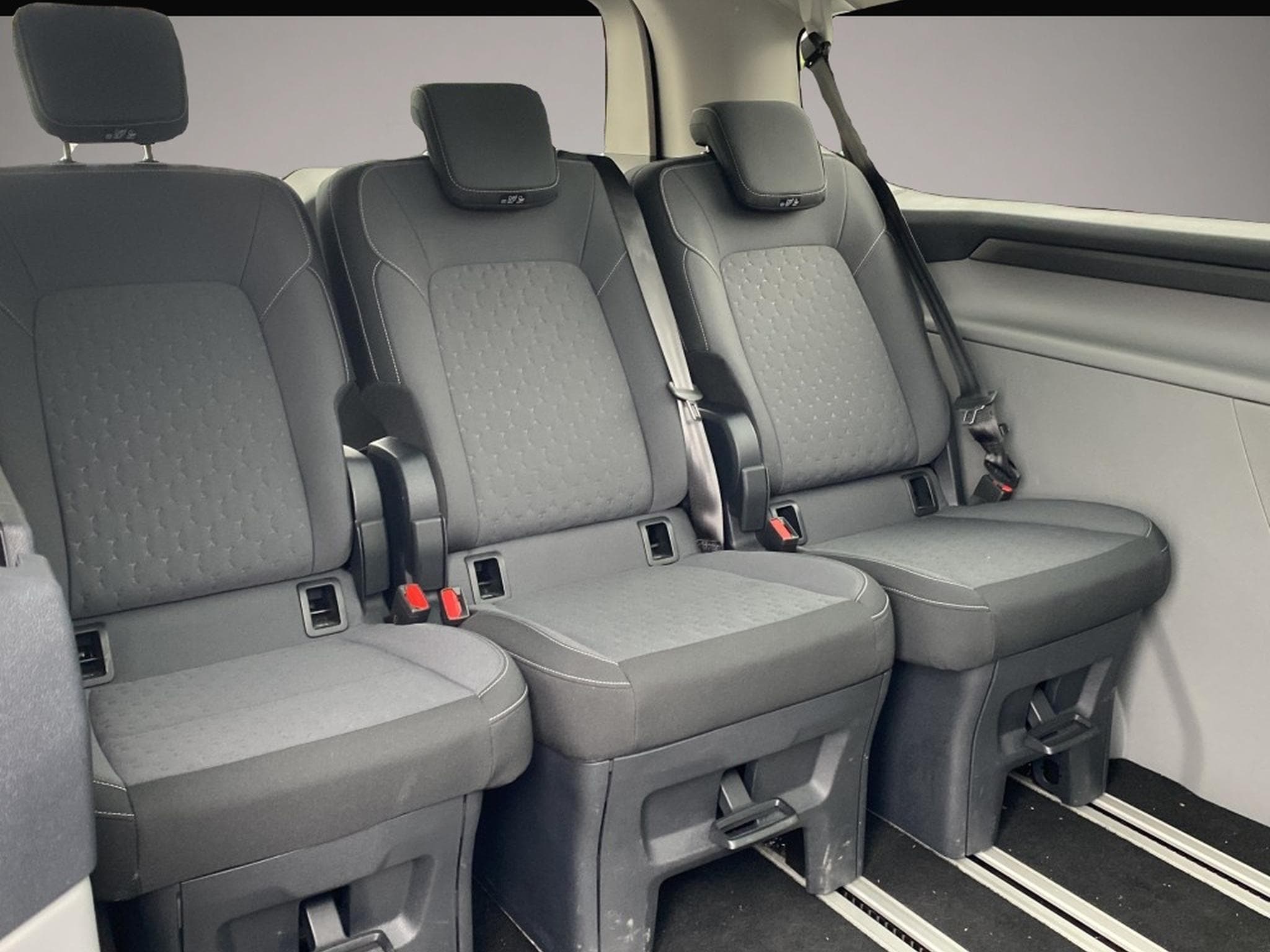 Ford Tourneo (2025) - Foto 5
