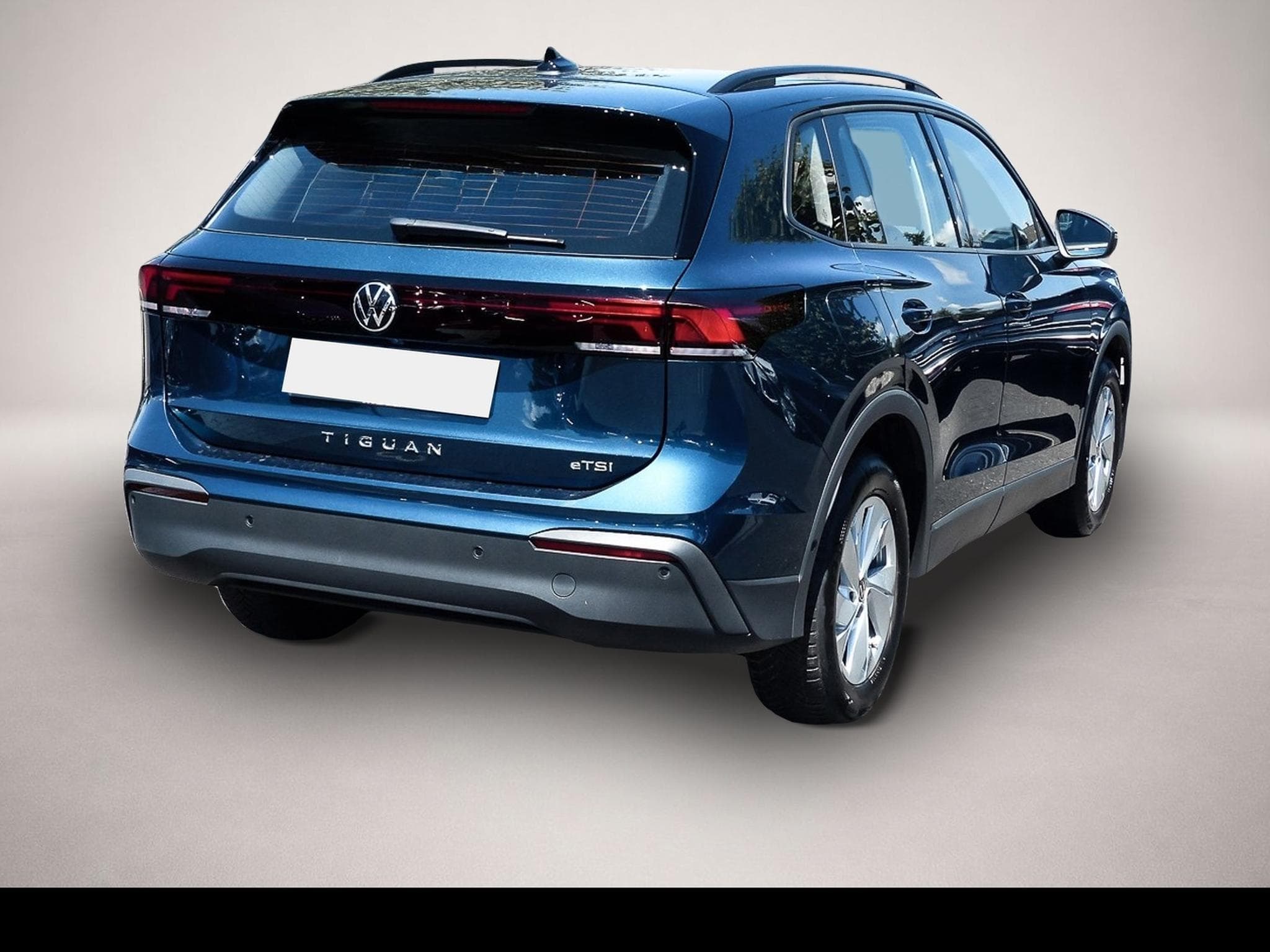 VW Tiguan (2025) - Photo 2