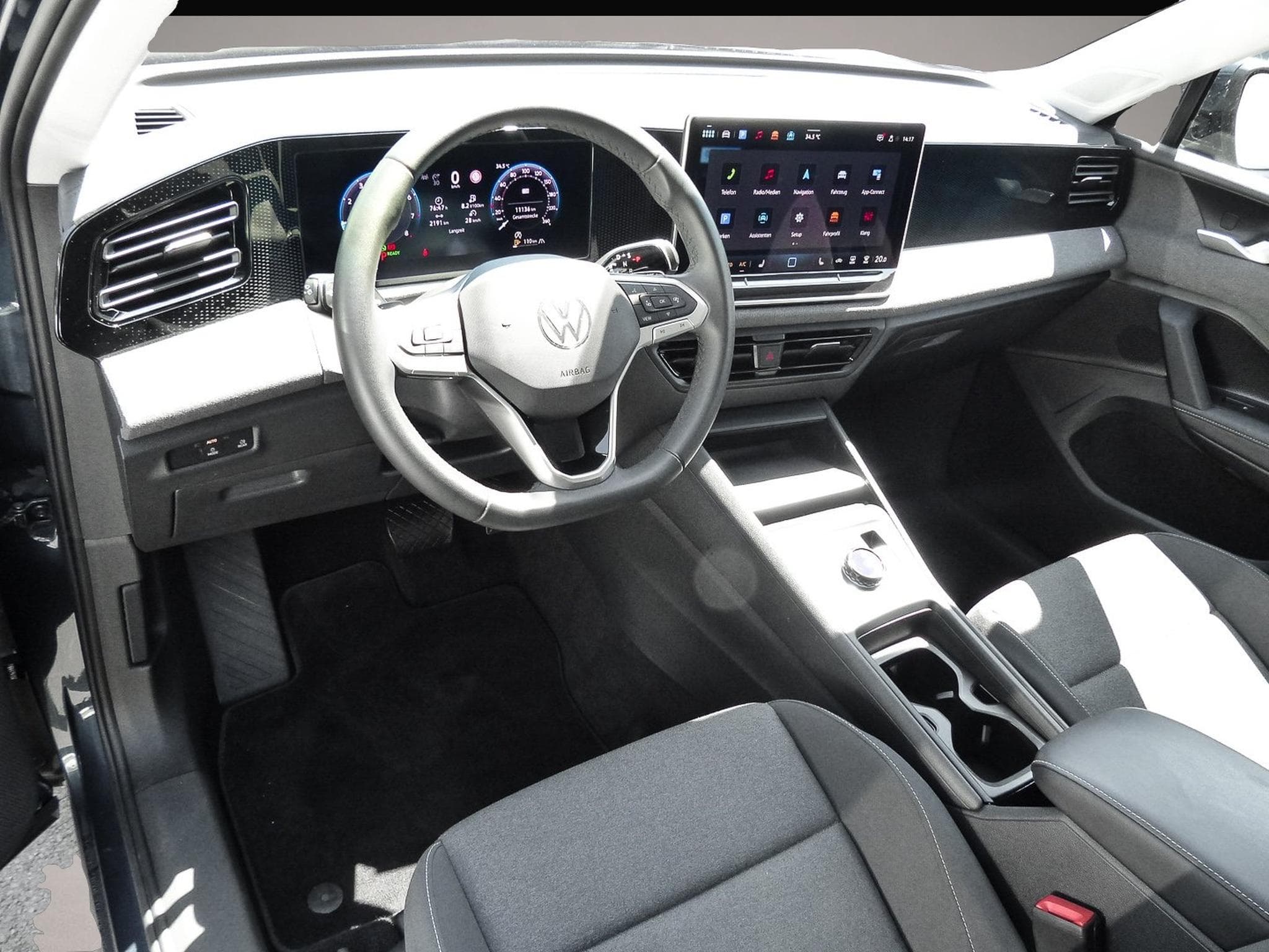 VW Tiguan (2025) - Photo 7