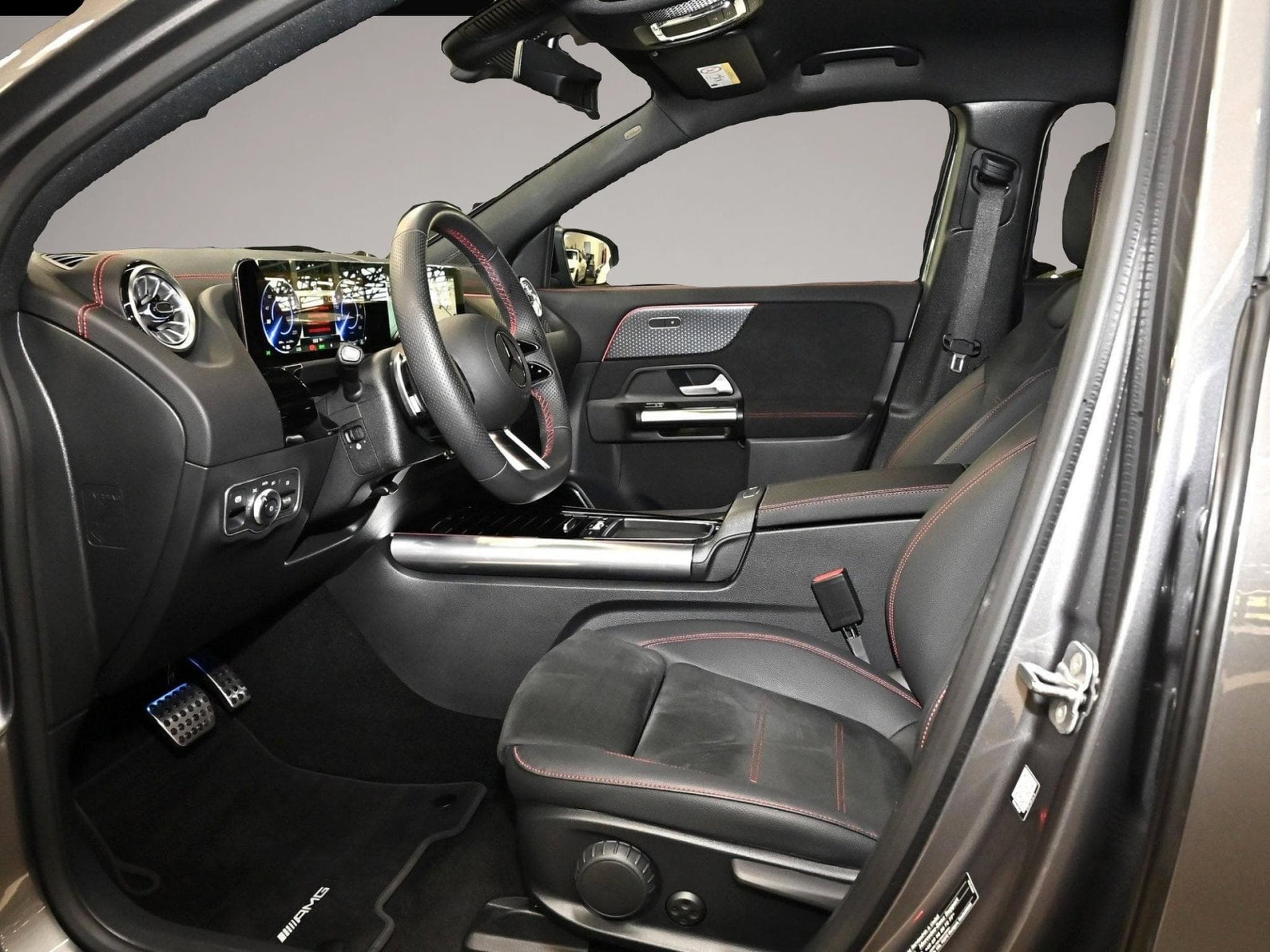 Mercedes EQA (2025) - Photo 6