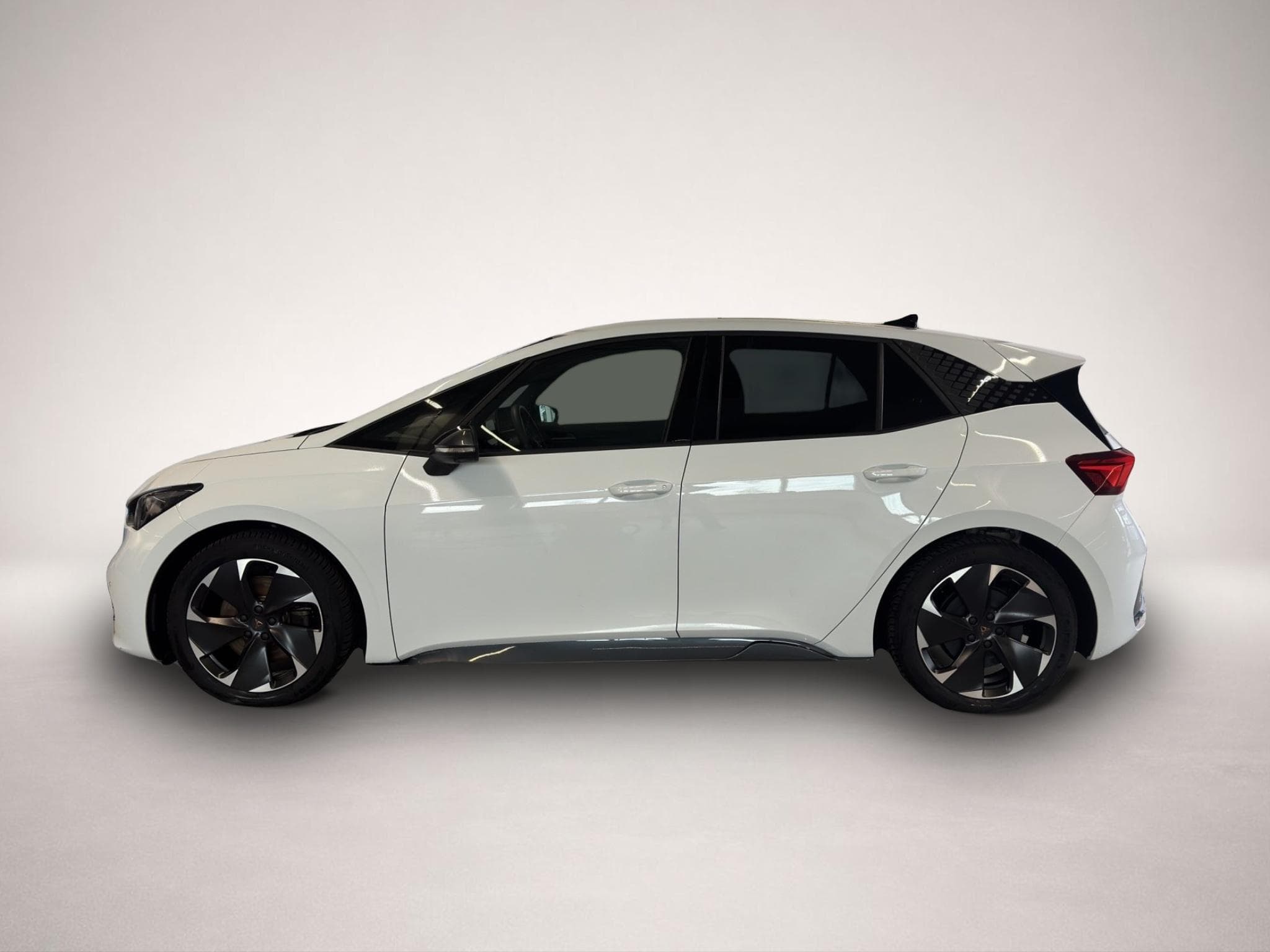 Cupra Born (2025) - Photo 3