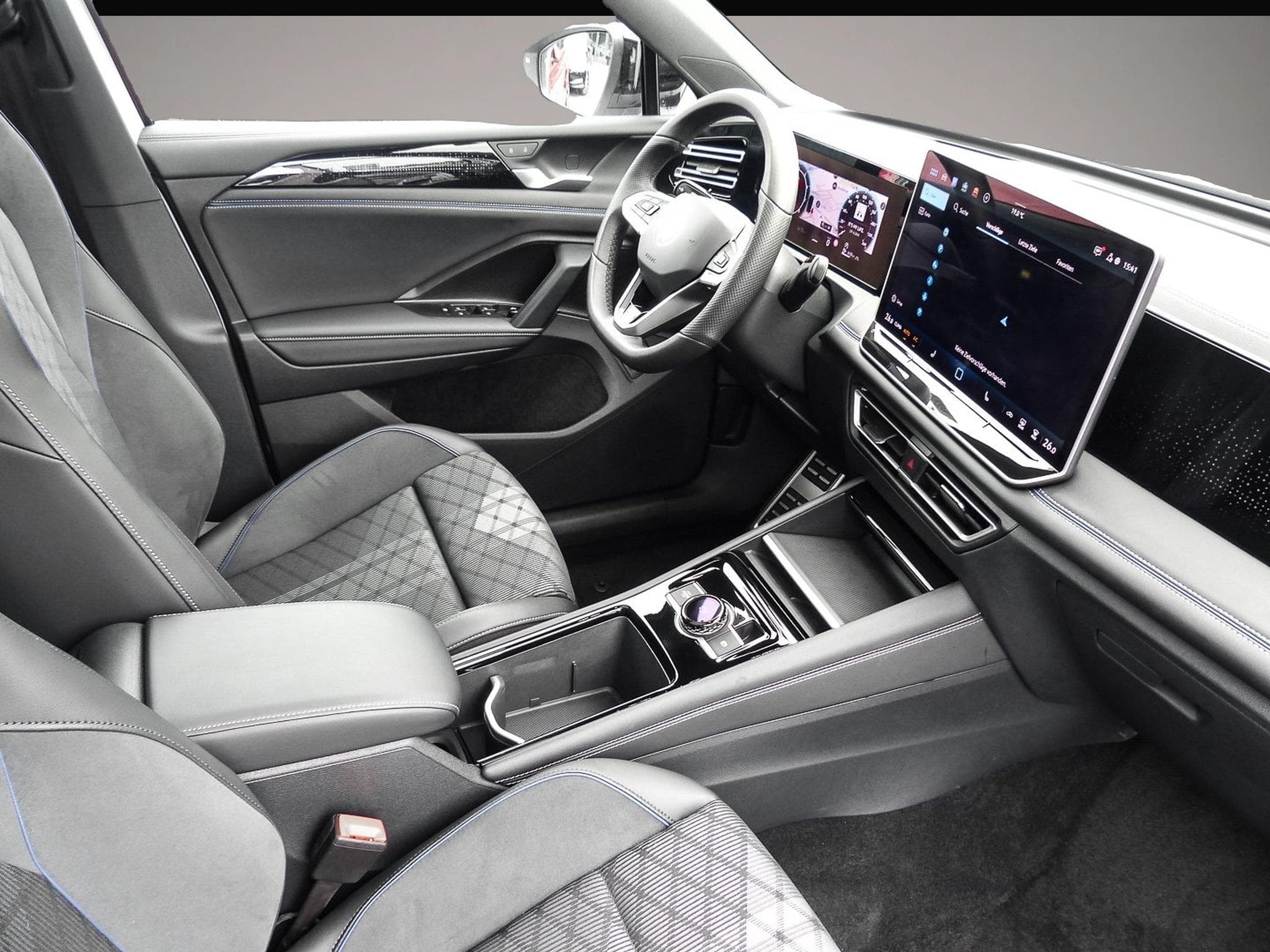 VW Tiguan (2025) - Photo 6