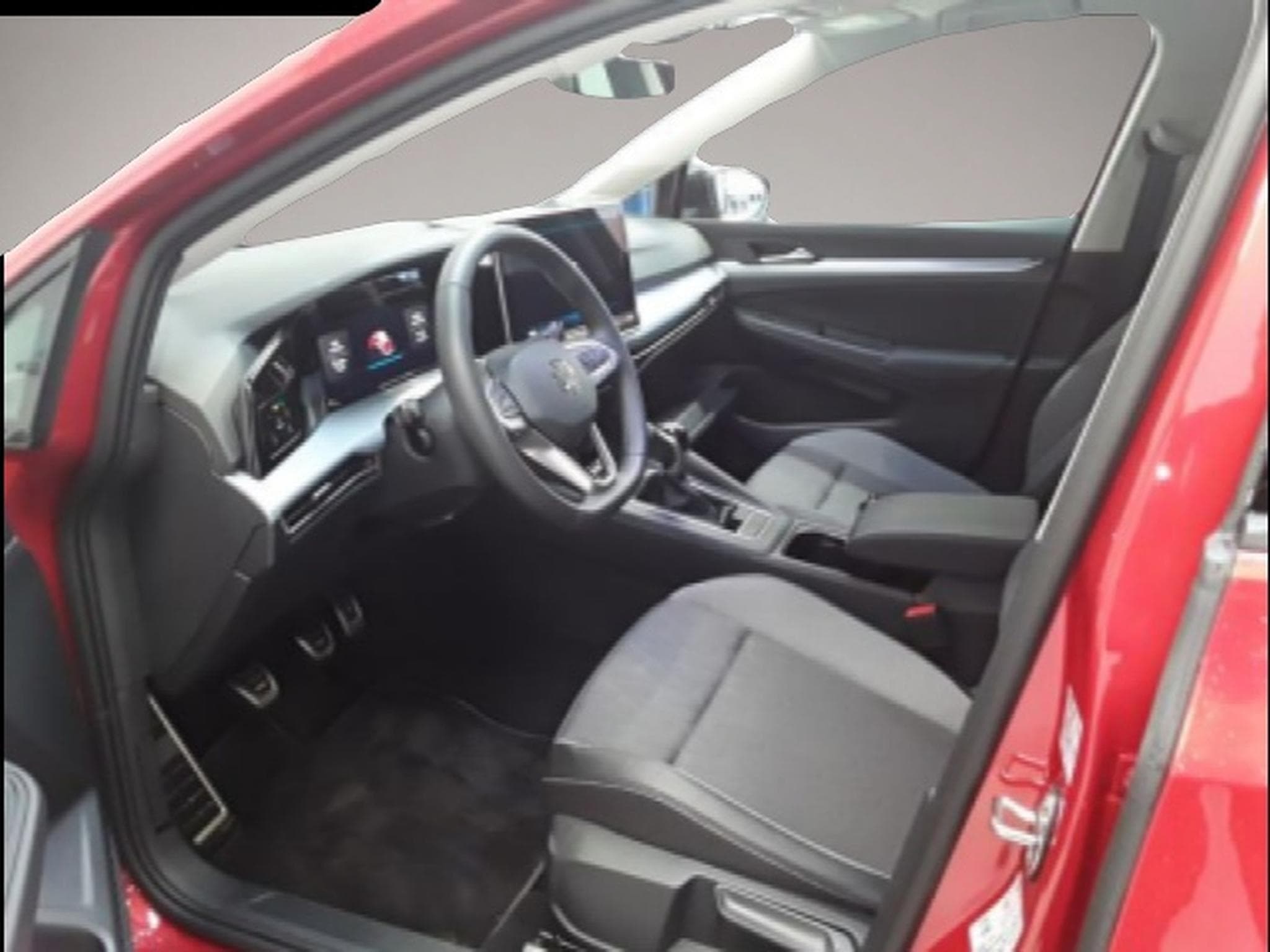 VW Golf (2025) - Photo 1