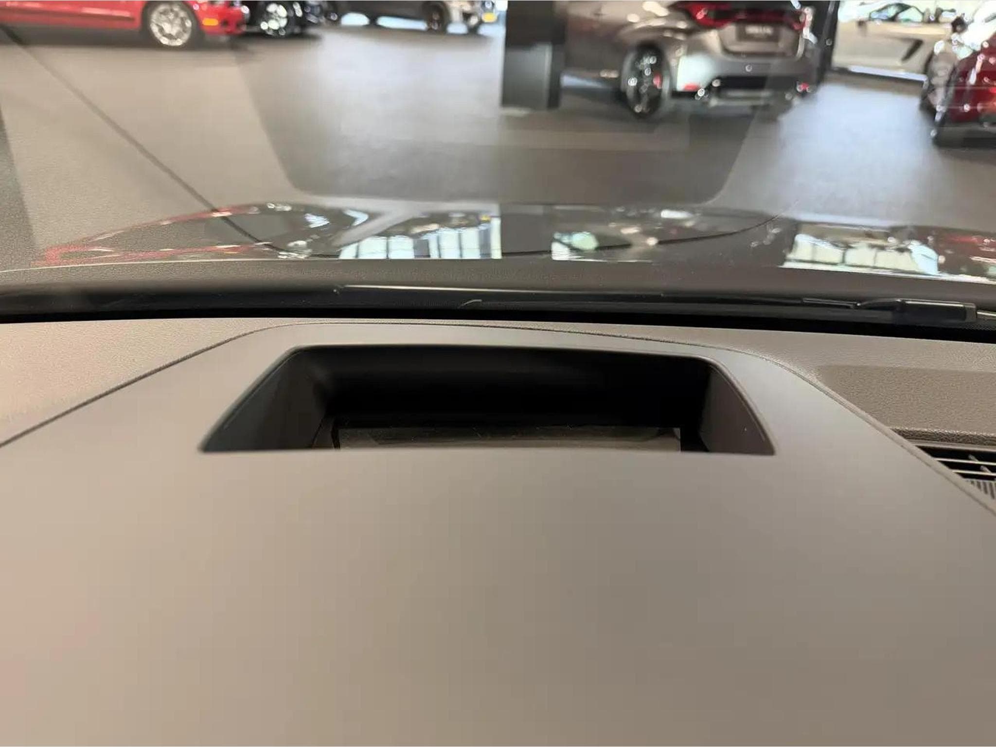 VW Golf (2025) - Photo 18