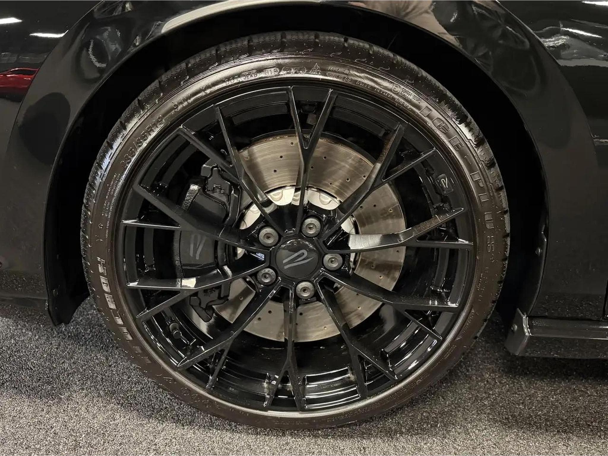 VW Golf (2025) - Photo 9