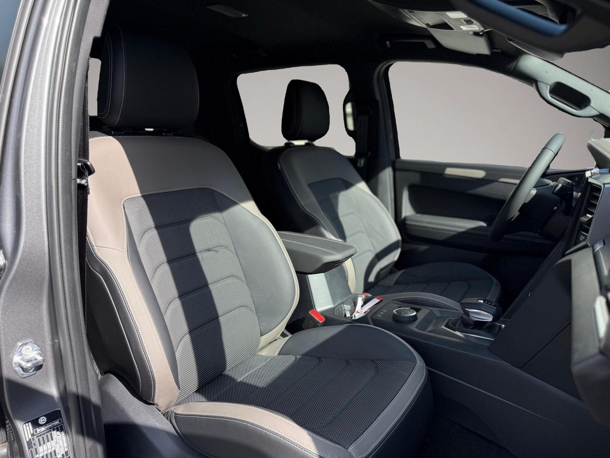 VW Amarok (2025) - Photo 4