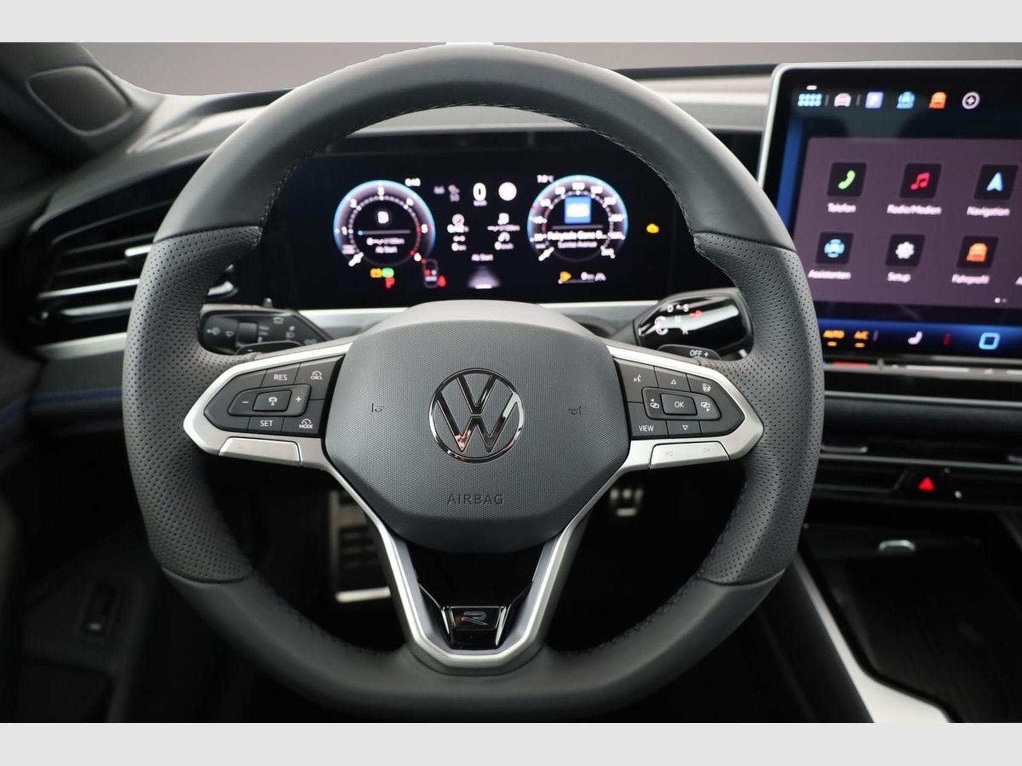 VW Passat (2026) - Photo 6