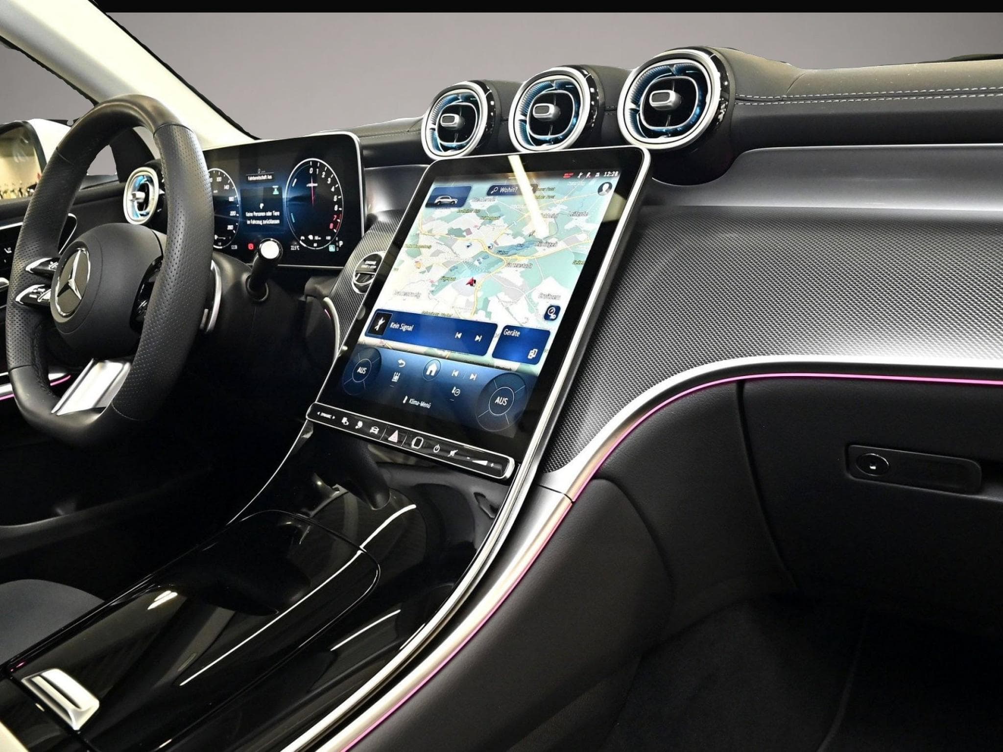 Mercedes GLA 200 (2025) - Photo 5