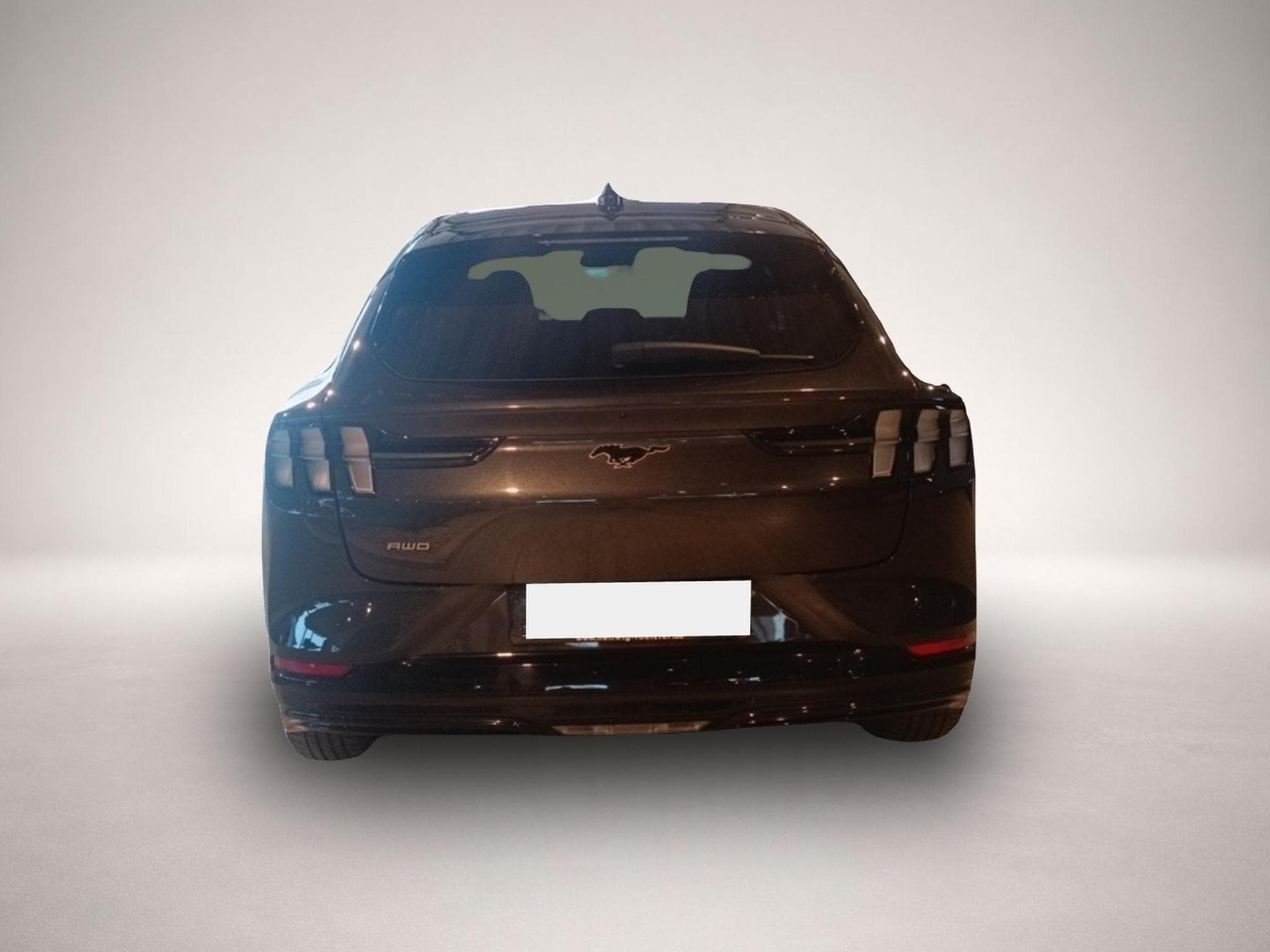 Ford Mustang Mach-E (2023) - Photo 5