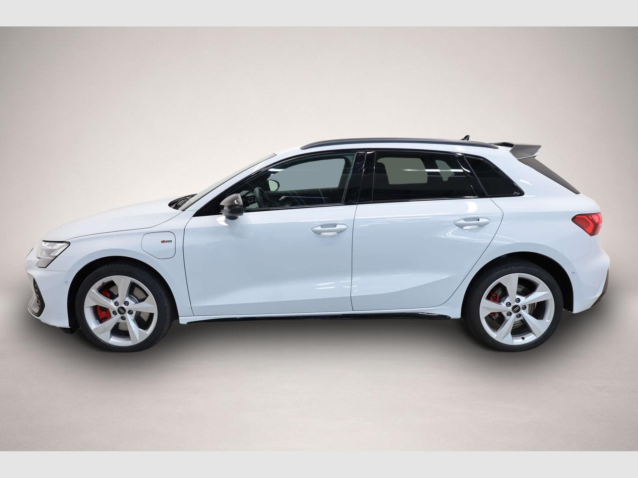 Audi A3 (2025) - Photo 4
