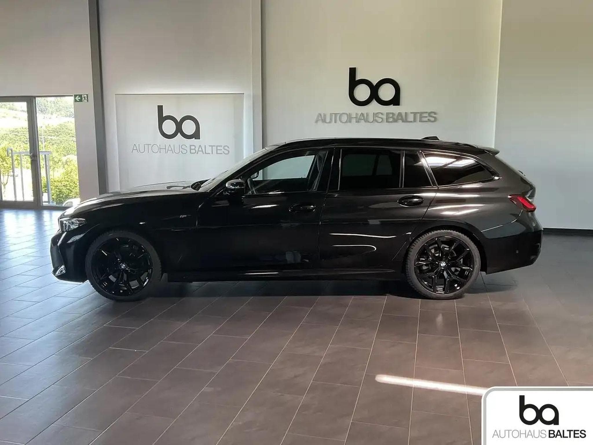BMW 320 (2025) - Photo 3