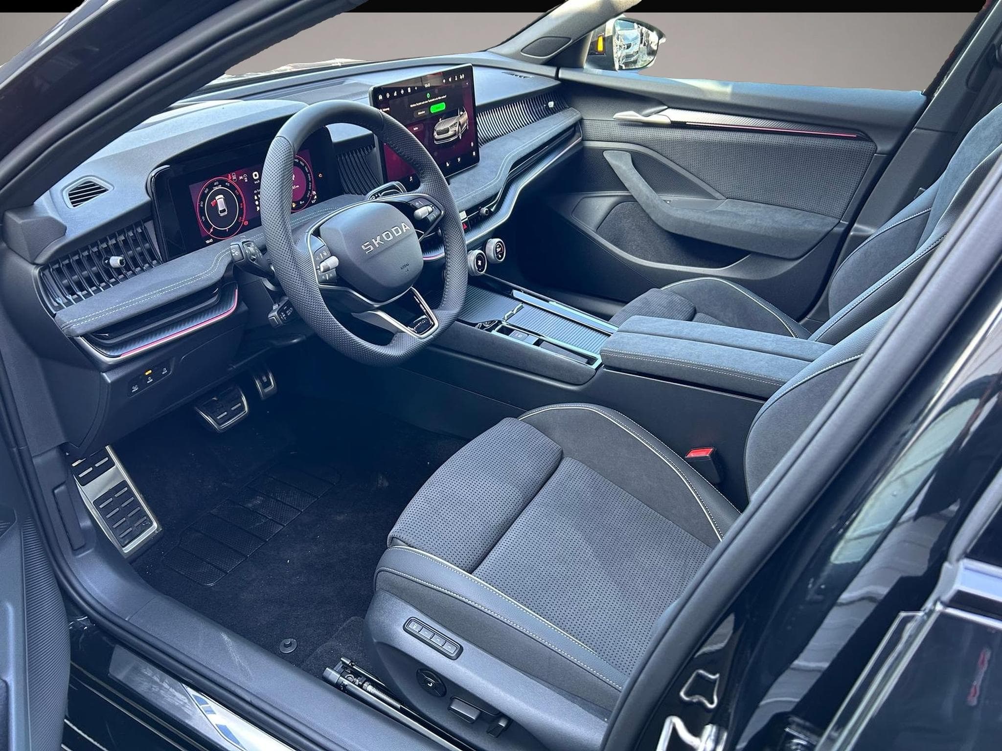 Skoda Superb (2026) - Photo 6