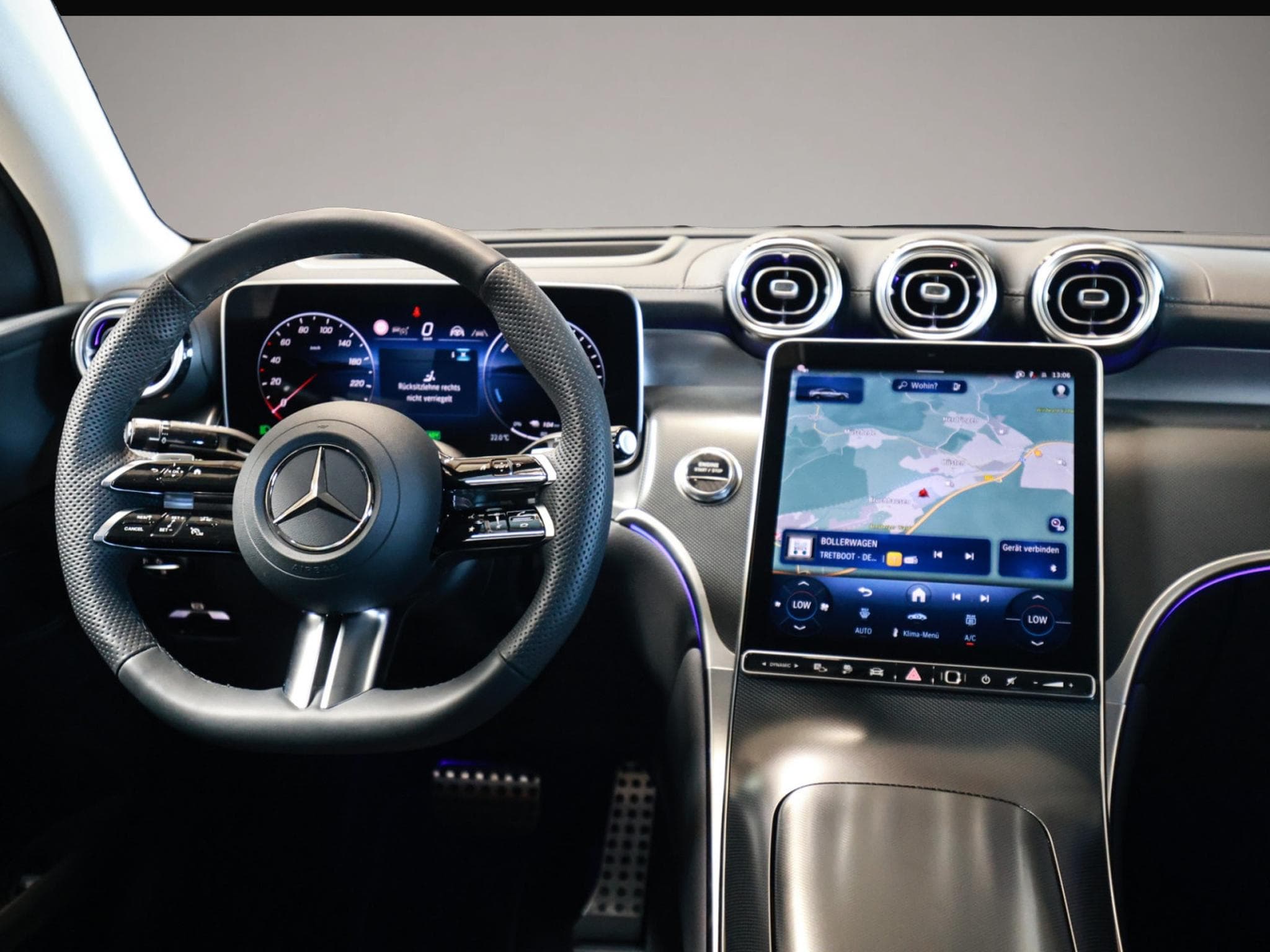 Mercedes GLA 200 (2025) - Photo 6
