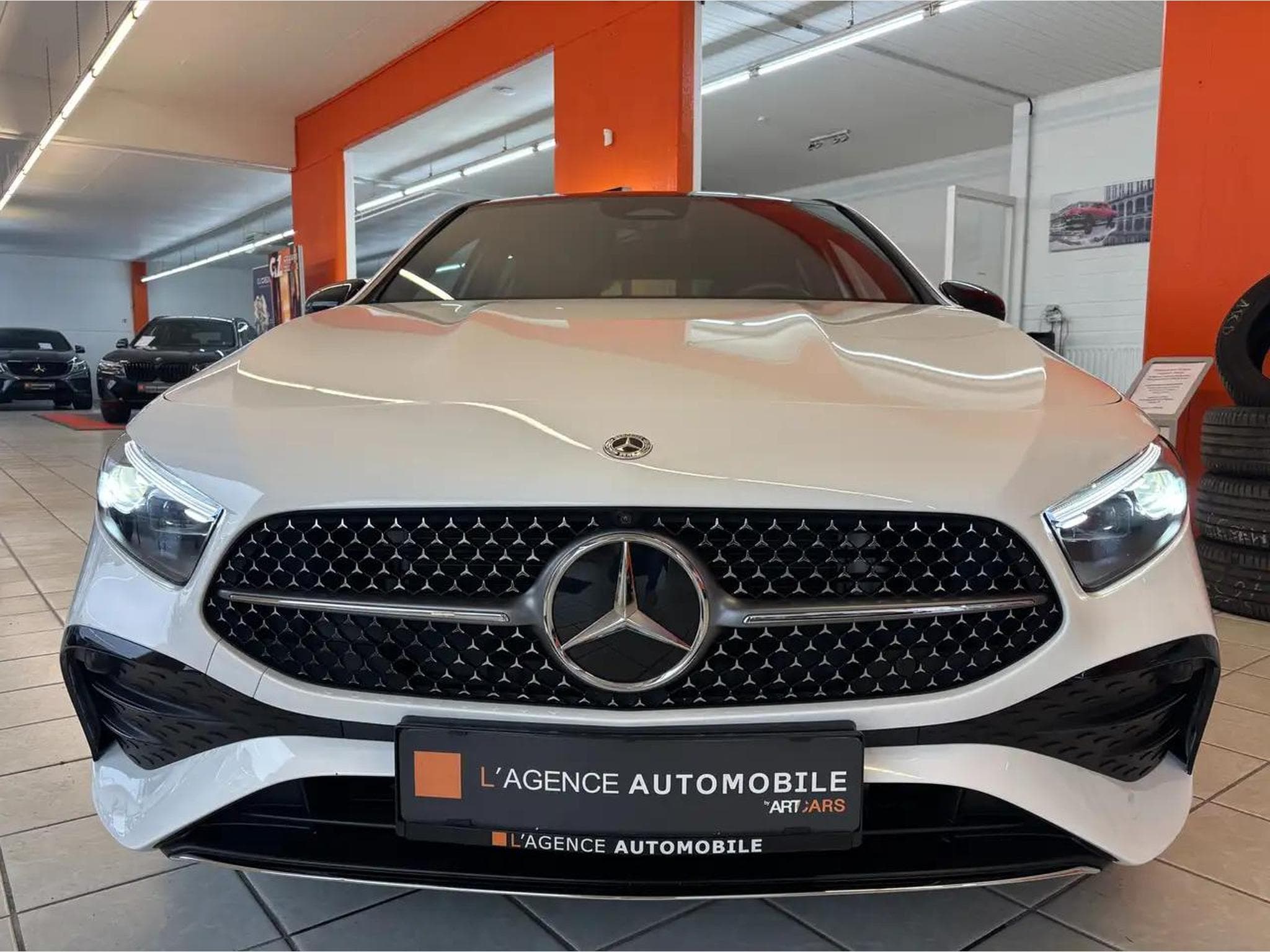 Mercedes 250 (2024) - Photo 4