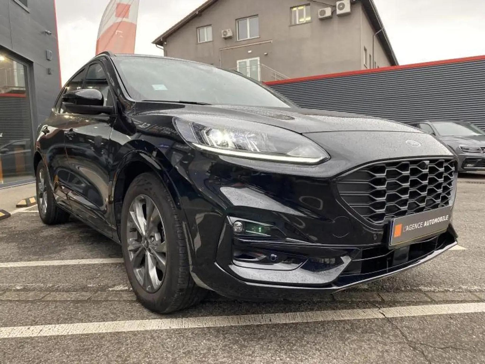 Ford Kuga (2024) - Photo 4