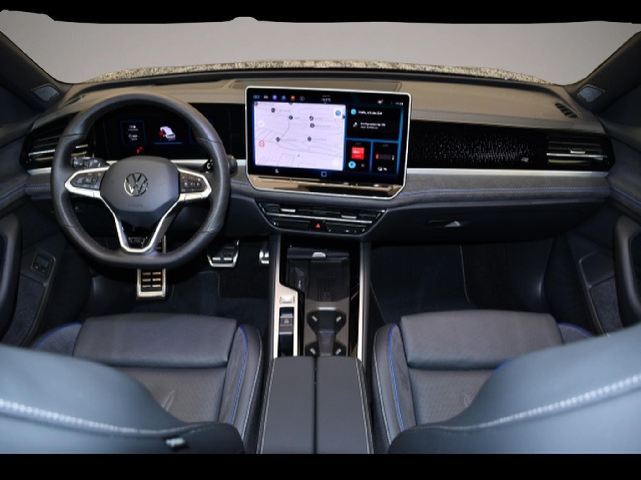 VW Passat (2025) - Foto 4