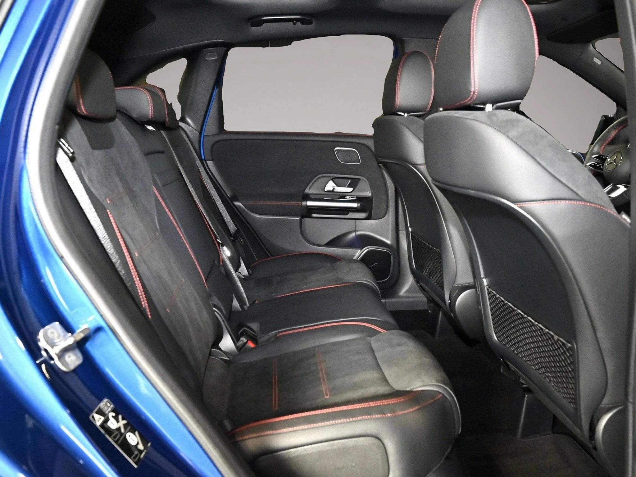 Mercedes C 220 (2025) - Foto 4