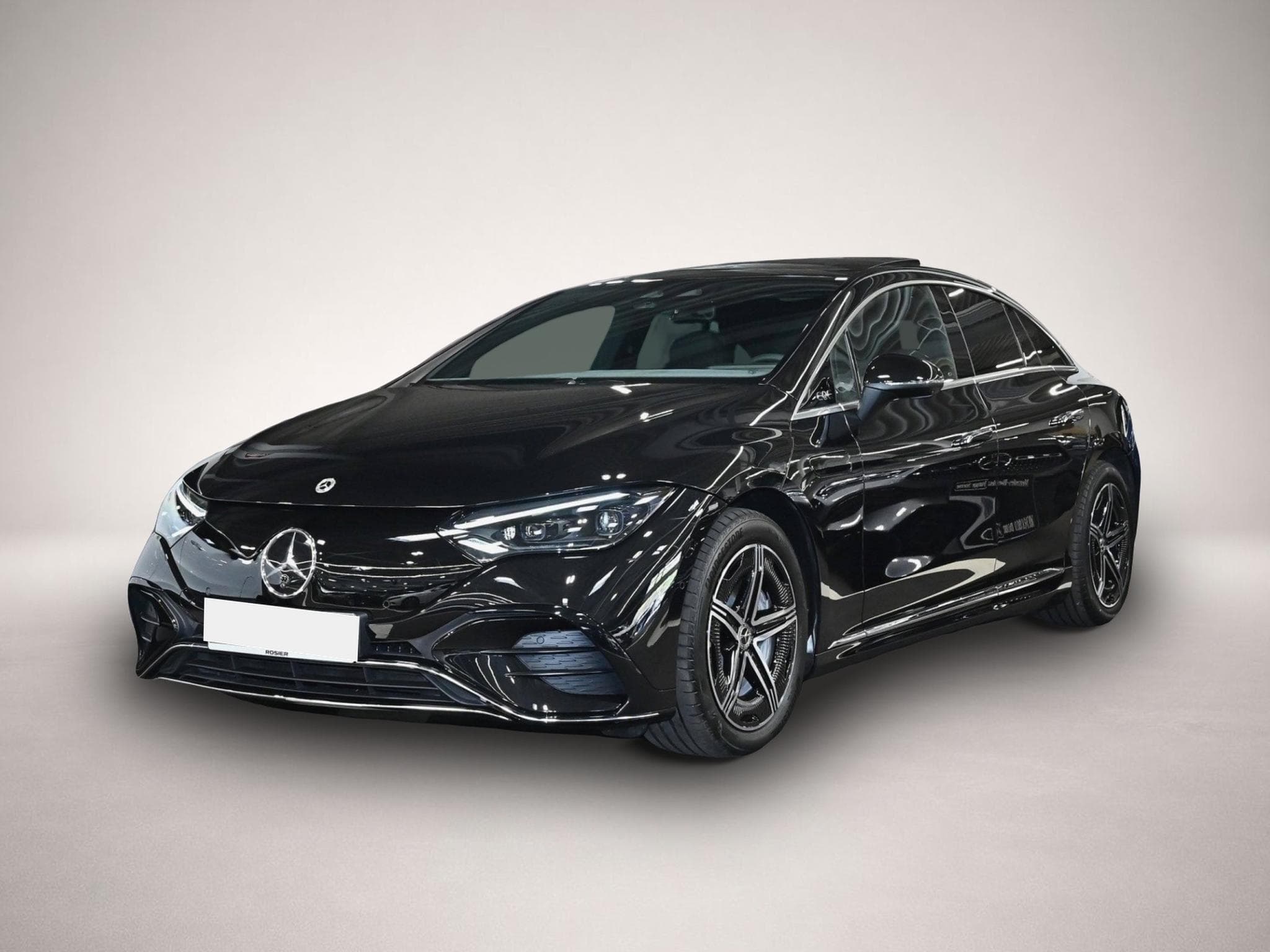 Mercedes EQ (2024) - Photo 1