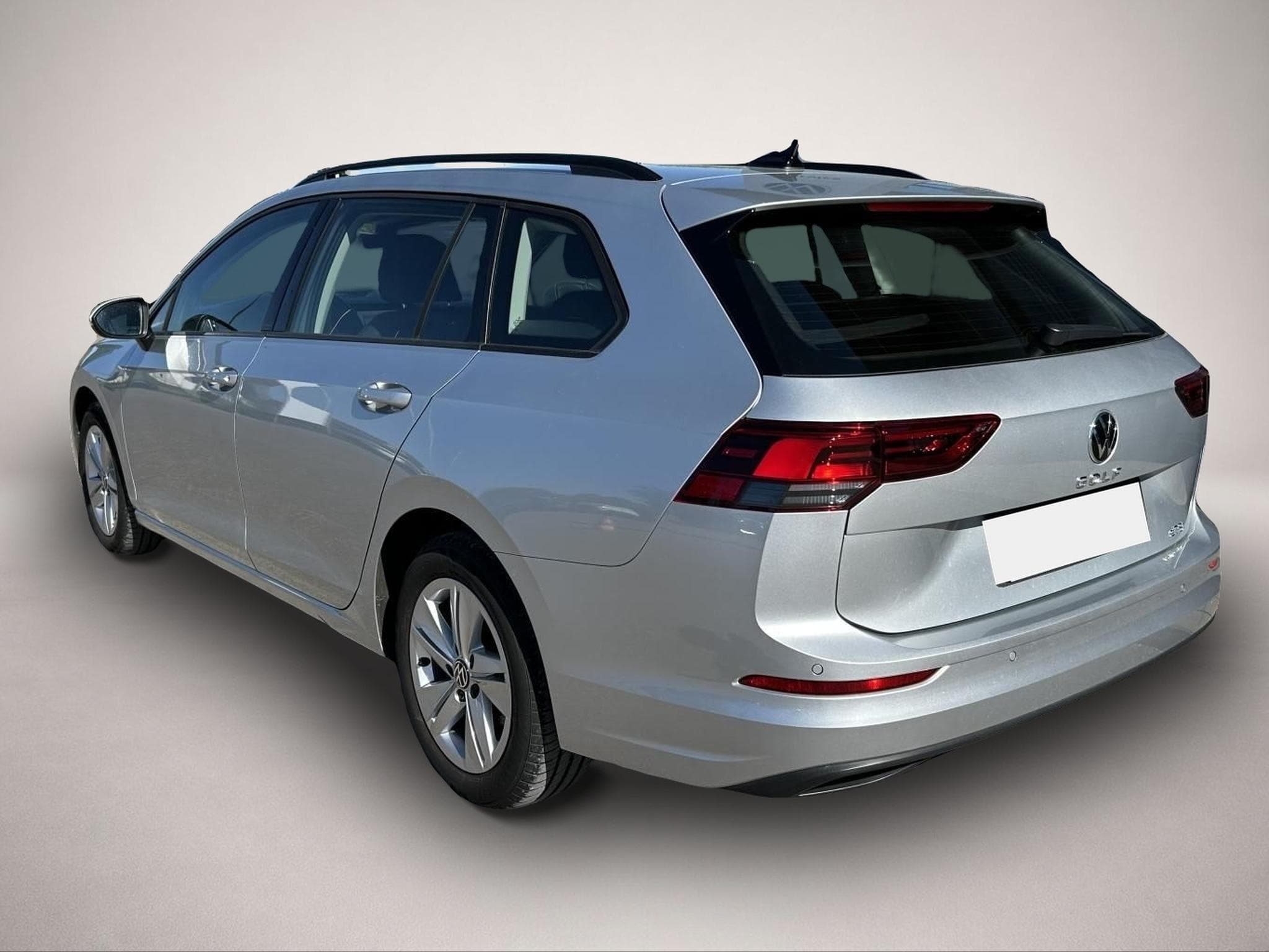 VW Golf (2023) - Photo 3