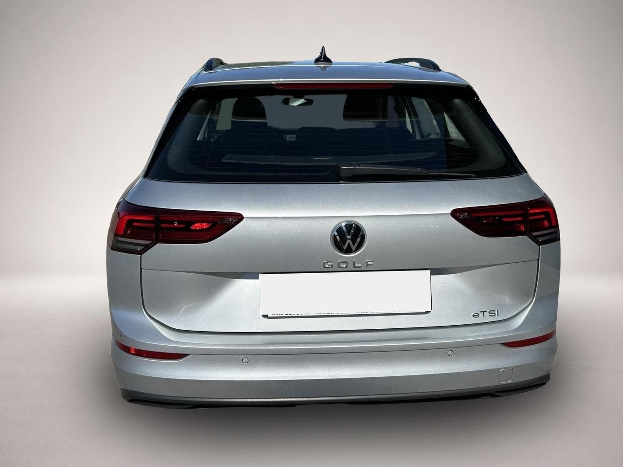 VW Golf (2023) - Photo 4