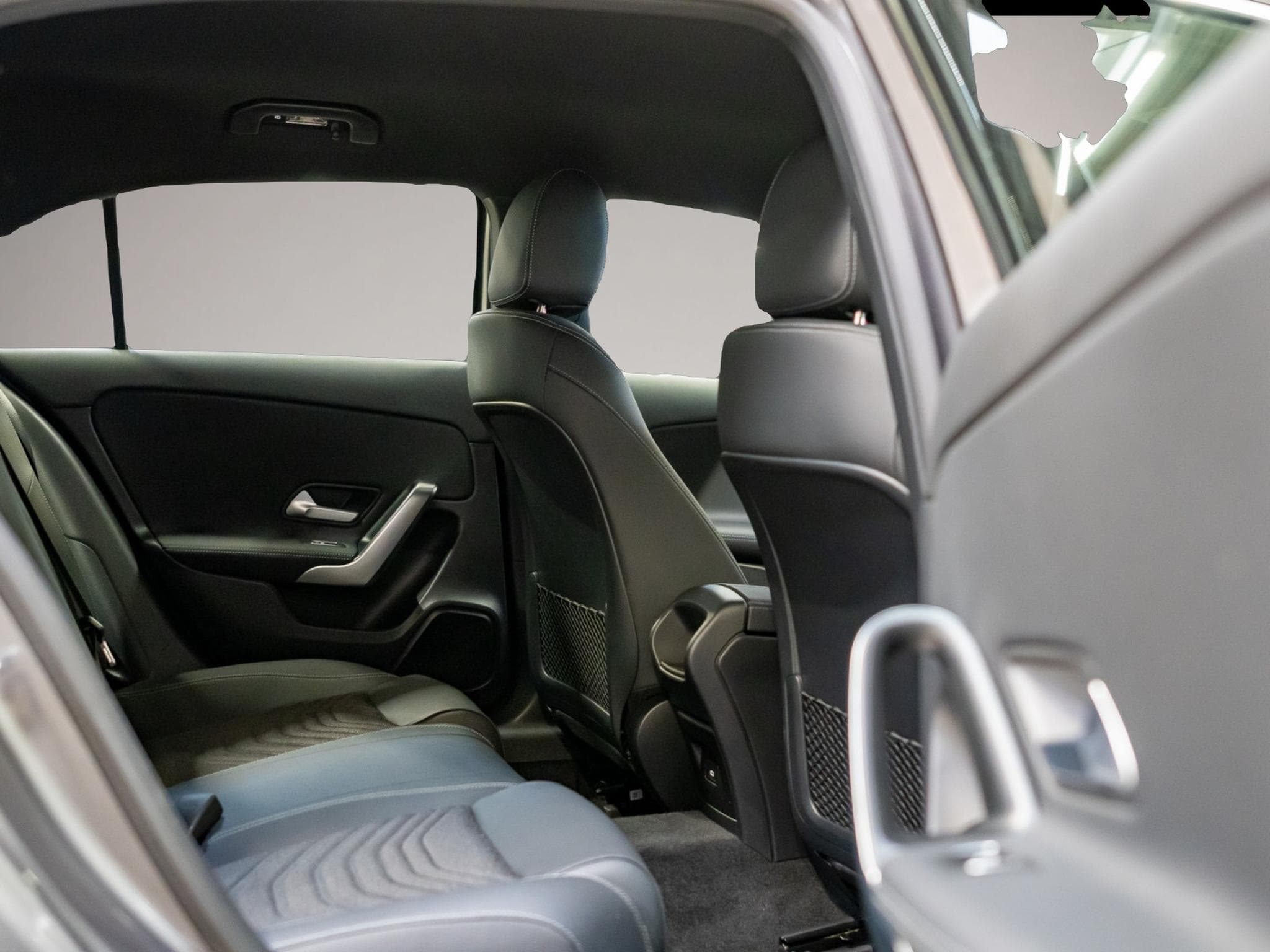 Mercedes 180 (2025) - Foto 4