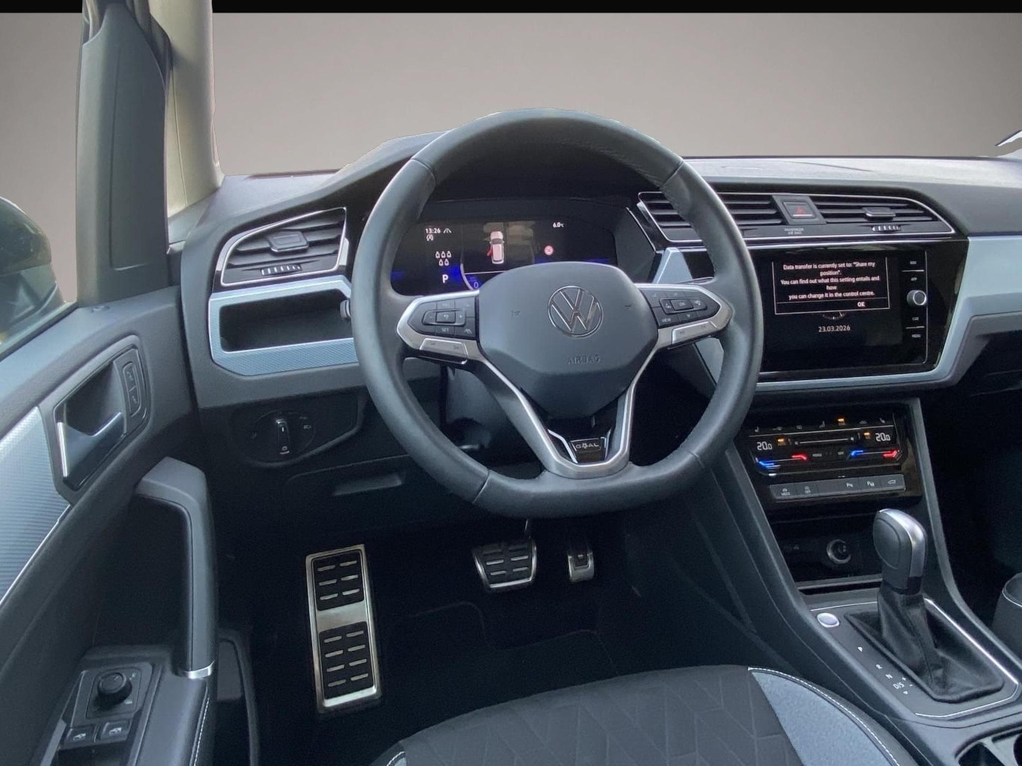 VW Touran (2025) - Foto 7