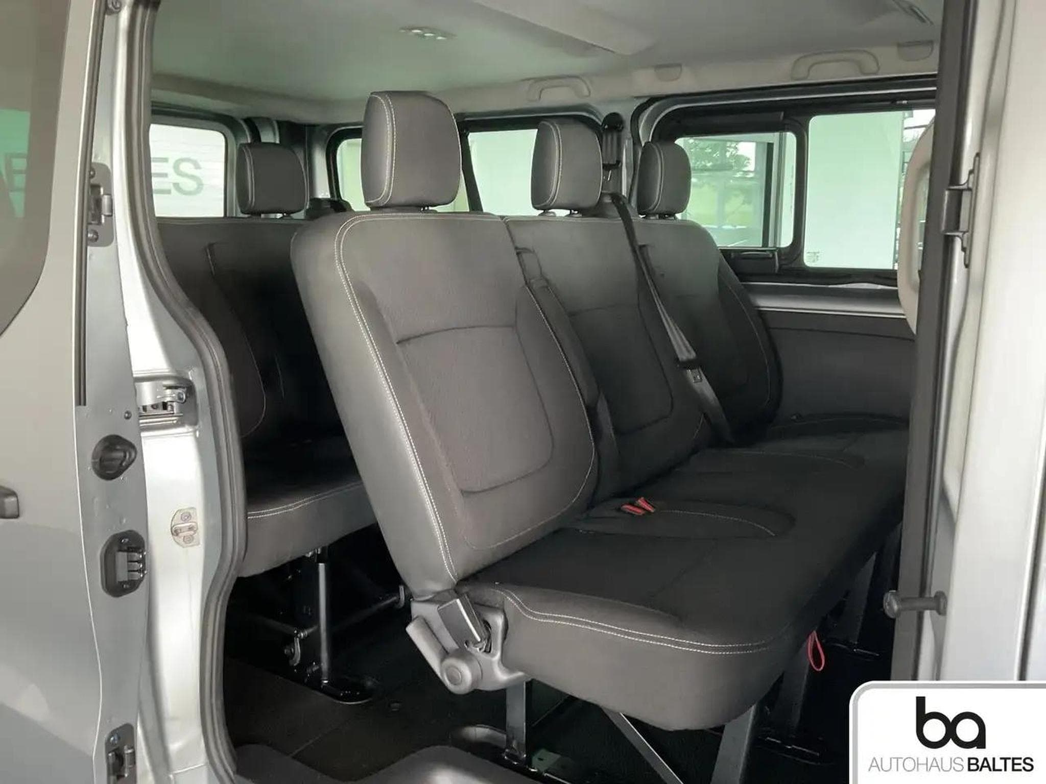 Nissan Primastar (2025) - Foto 6