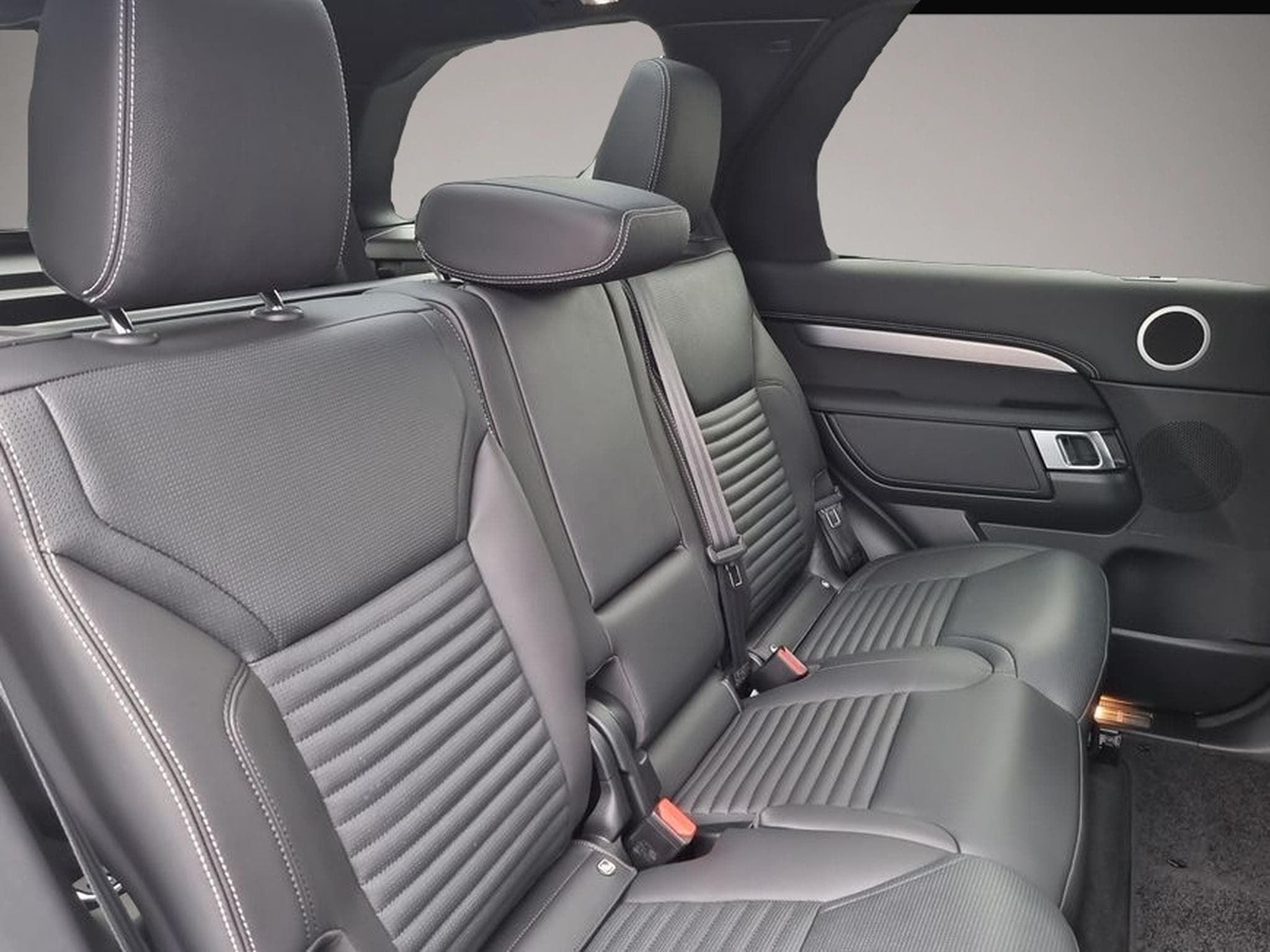 Land-Rover Discovery (2024) - Foto 3