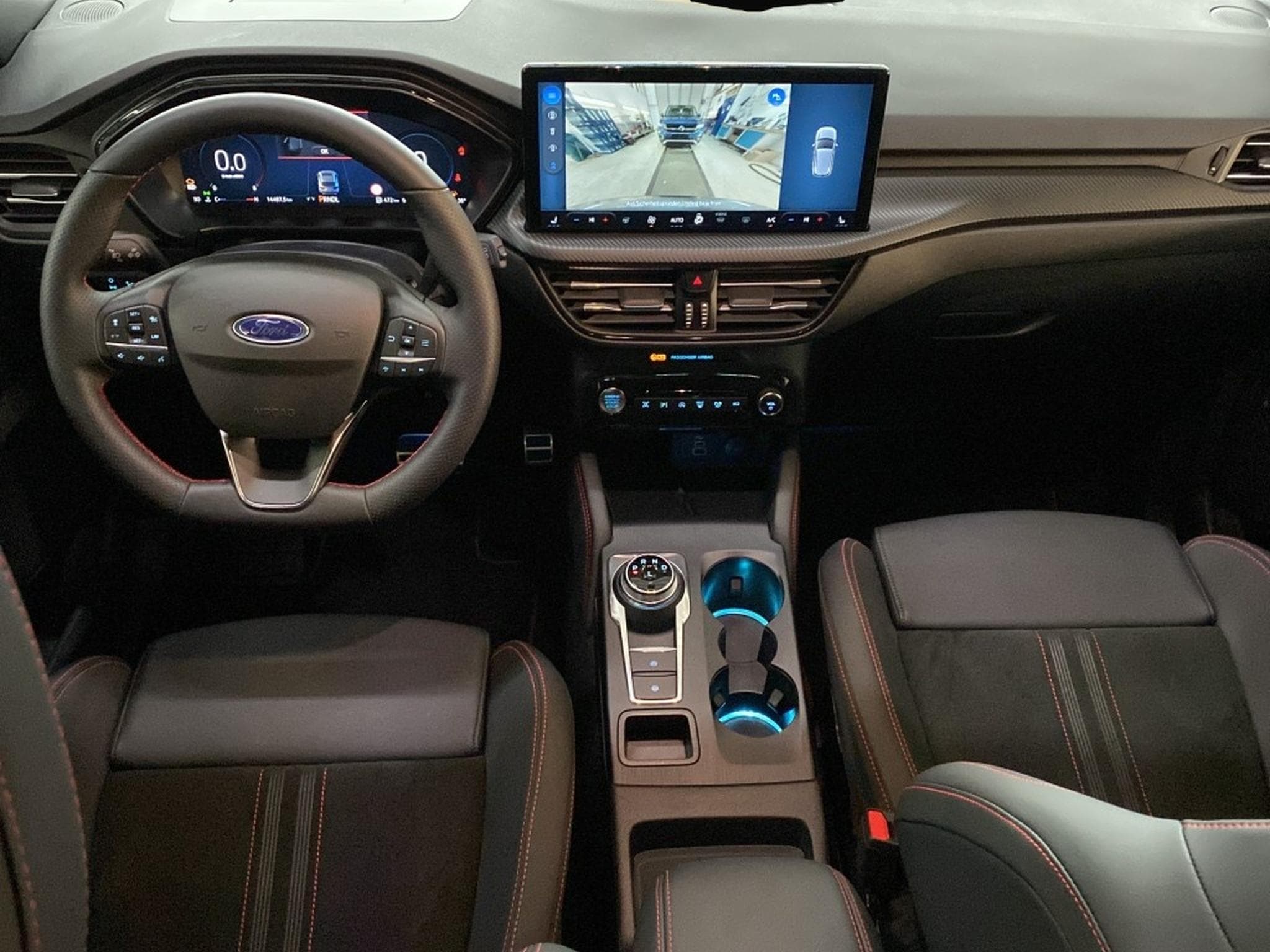 Ford Kuga (2025) - Photo 3